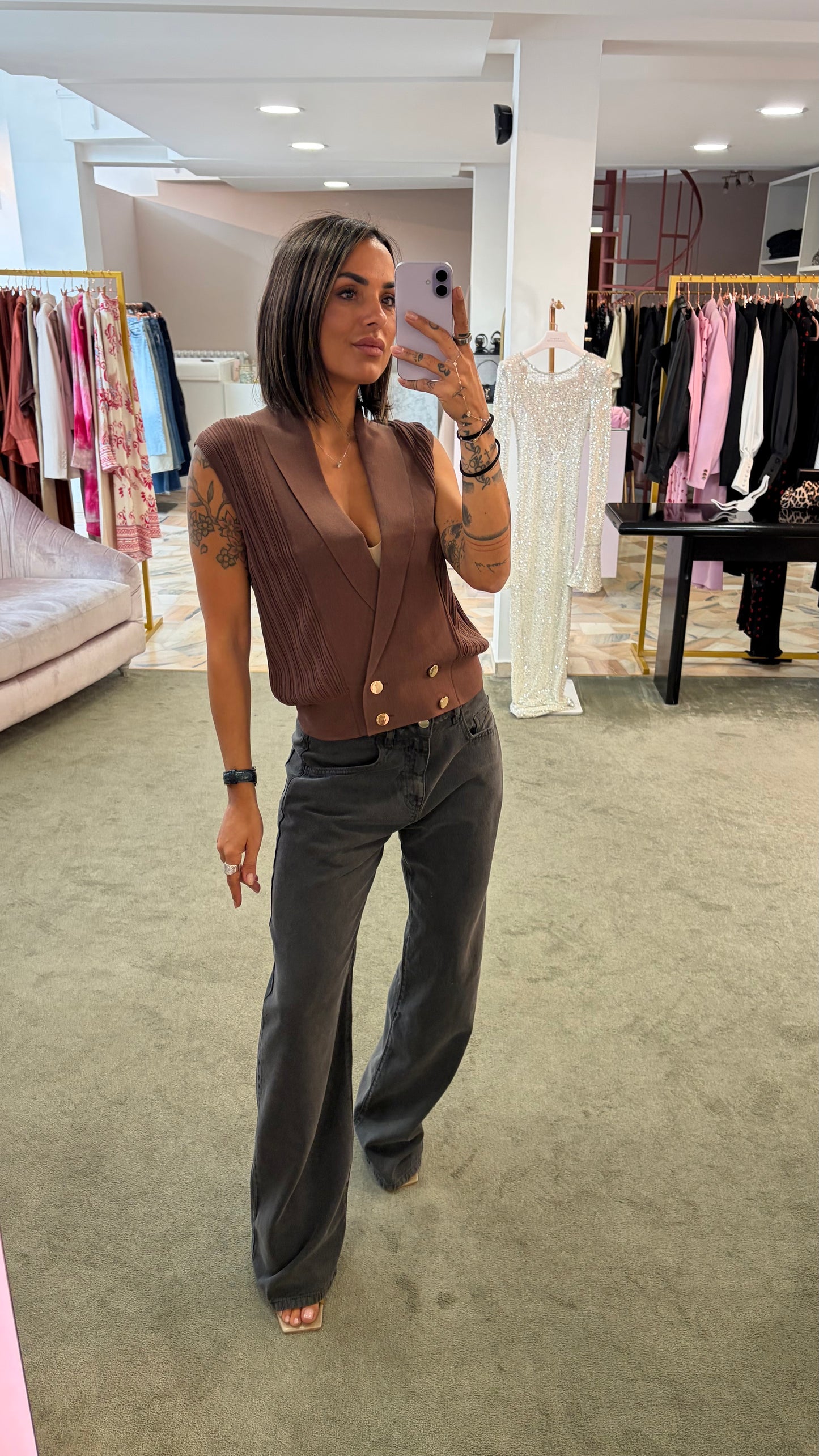 Gilet cacao in maglia con bottoni oro fr