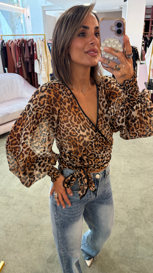 Camicia leopardata con fusciacca mq