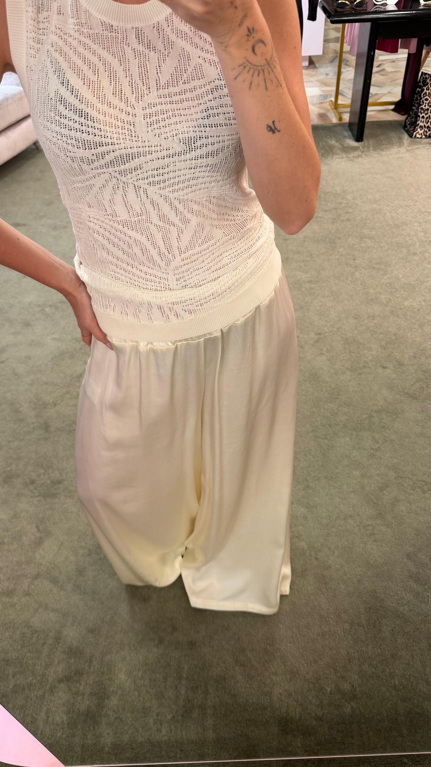 Pantaloni panna a palazzo in satin ay
