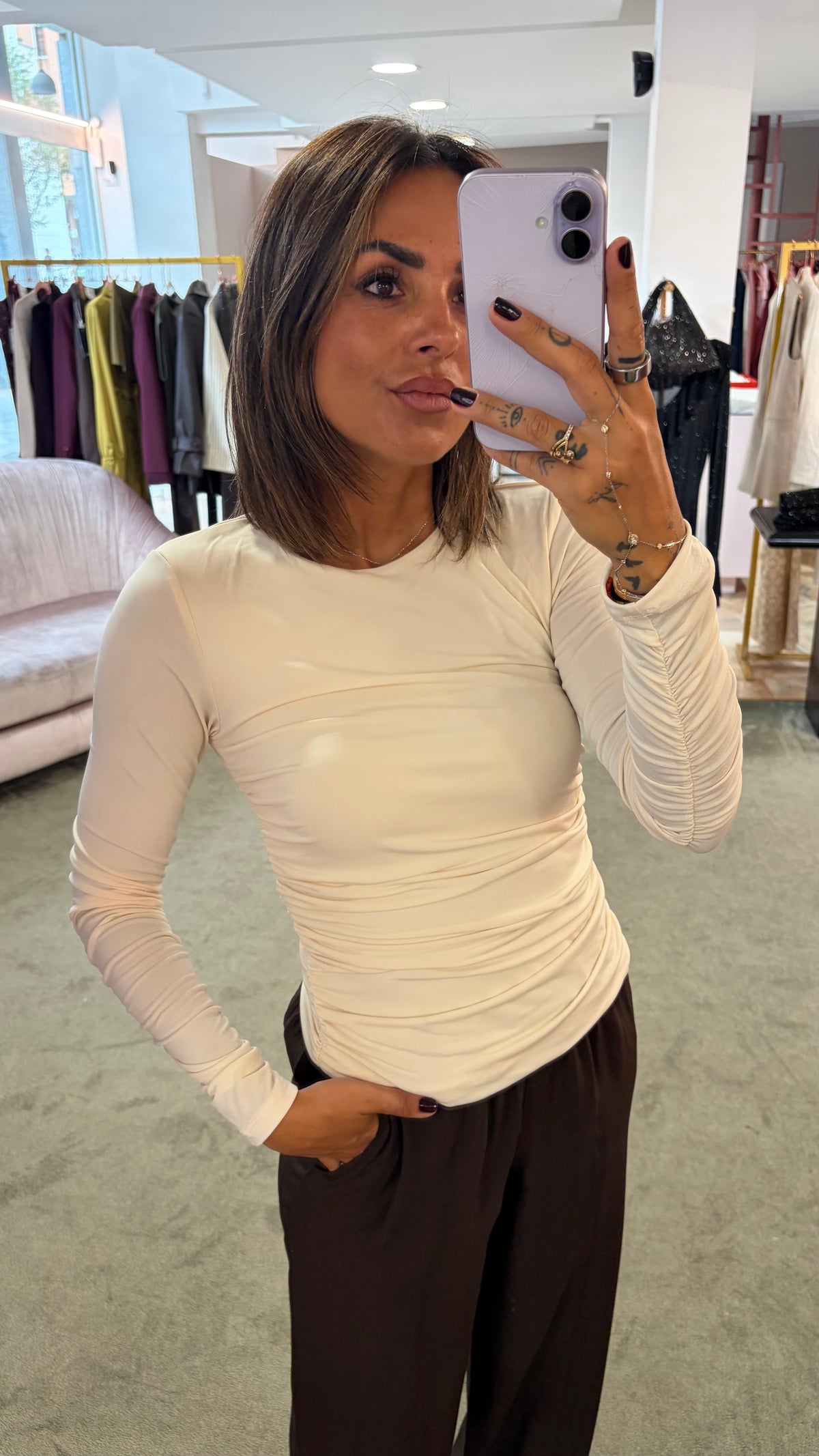 Maglia madelynn panna manica lunga con arricciature aw