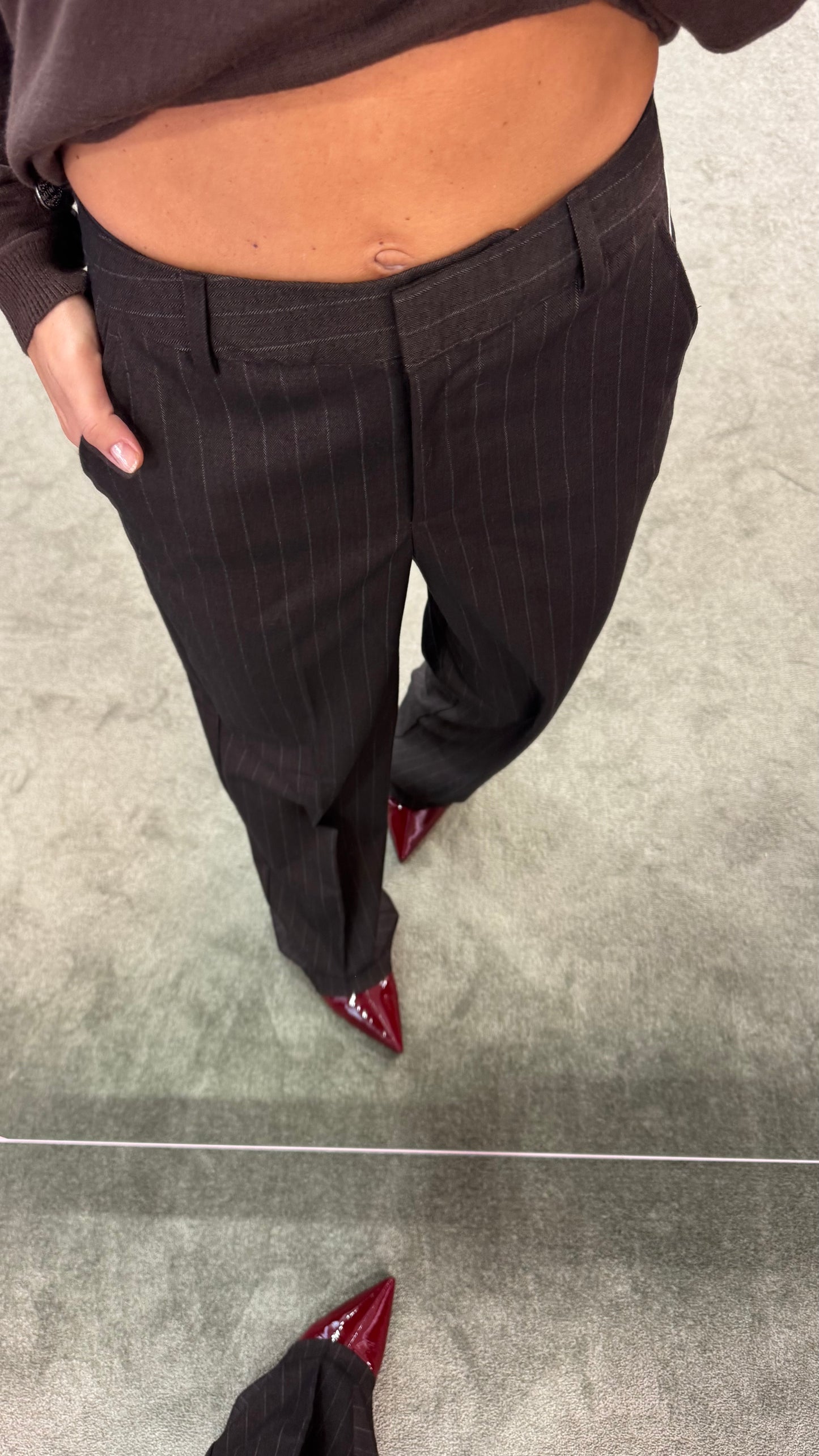 Pantaloni marrone gessato  jx