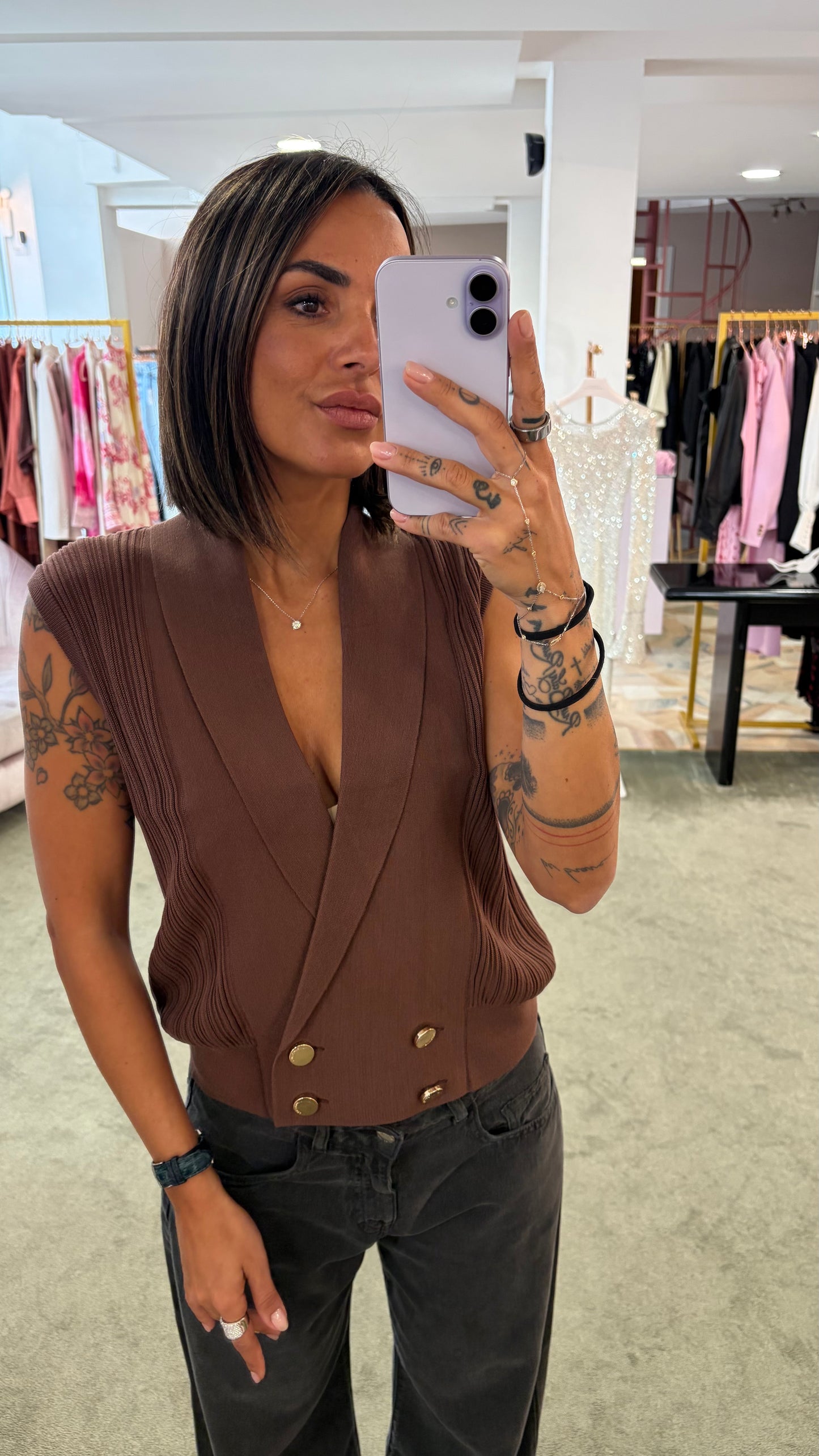 Gilet cacao in maglia con bottoni oro fr