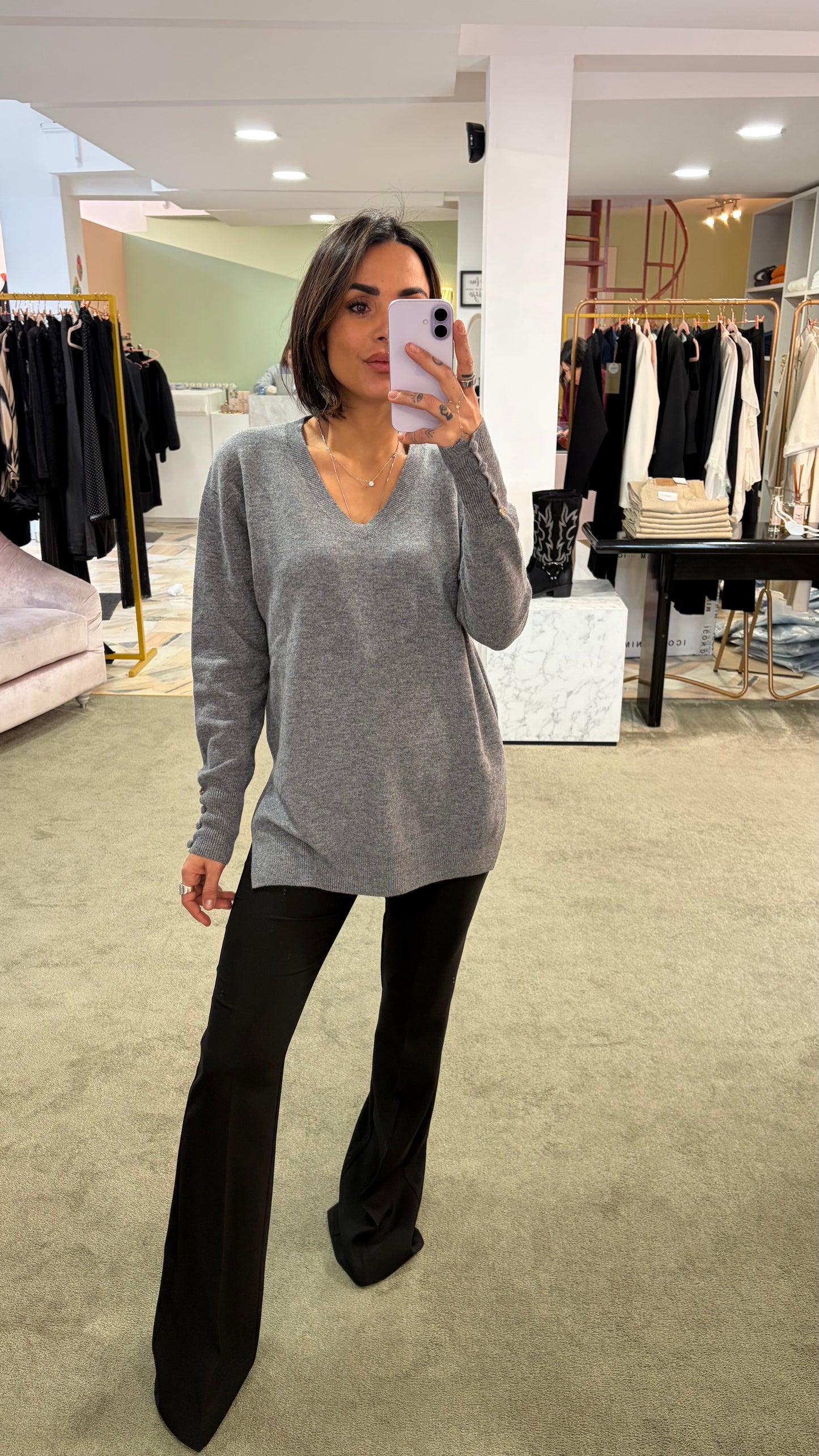 Maglione scollo a v grigio con spacchi laterali fr