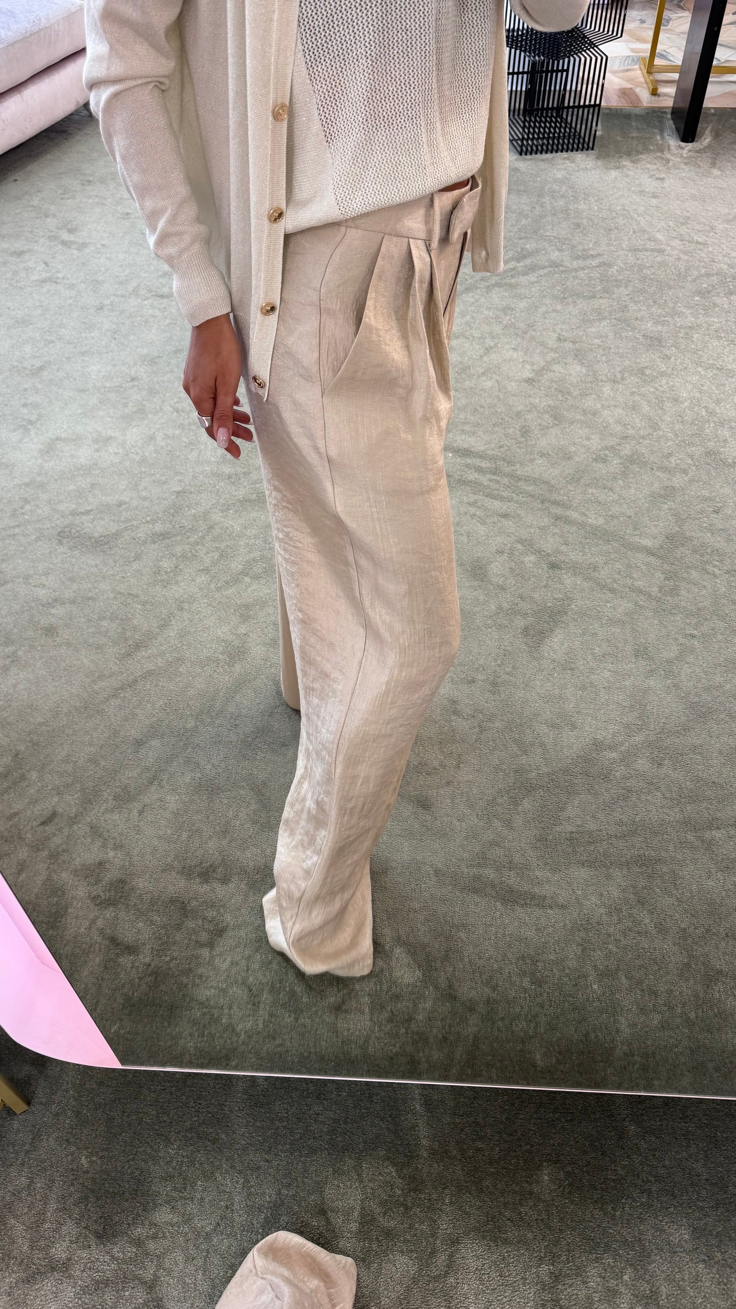 Pantaloni beige lurex a palazzo con pences Actualee