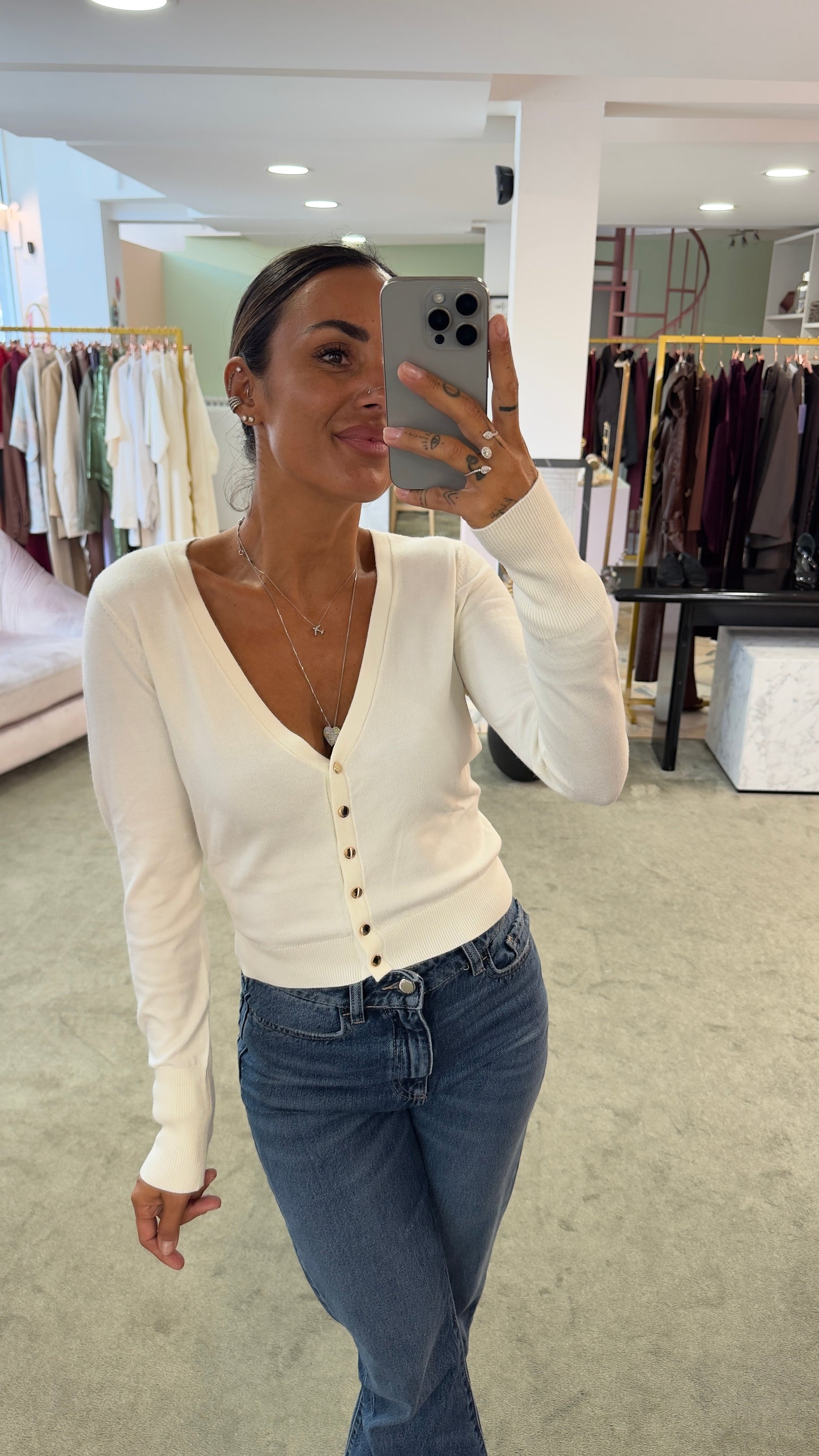 Cardigan crop panna con bottoncini oro fr