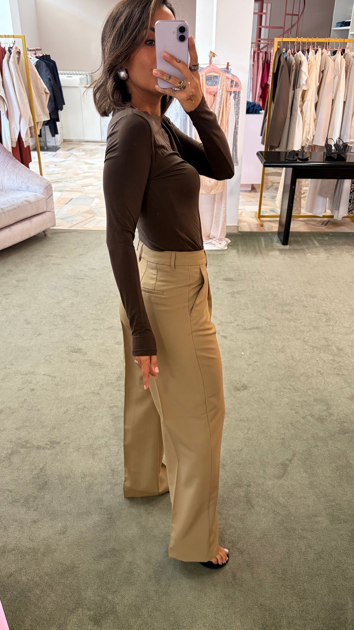 Pantaloni cammello ellis con pences wide leg jx