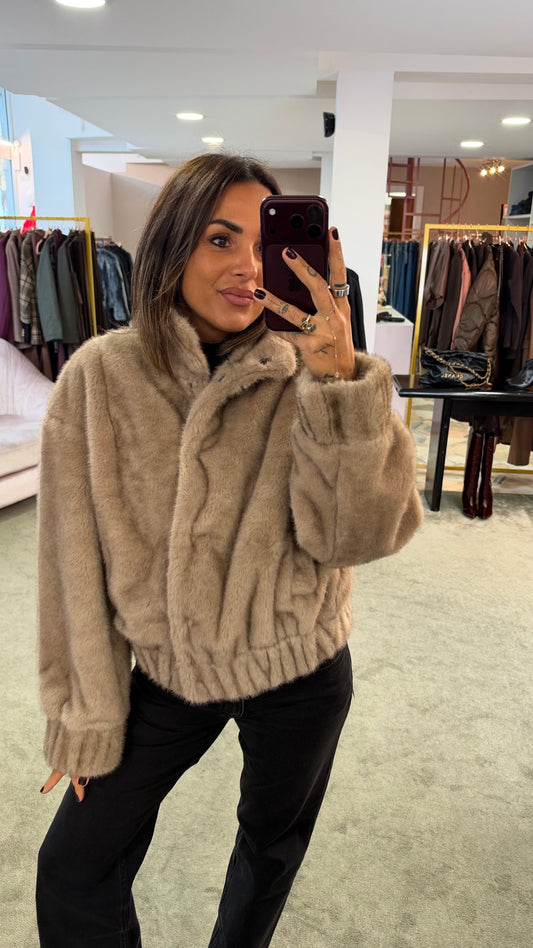 Bomber eco pelliccia beige sy