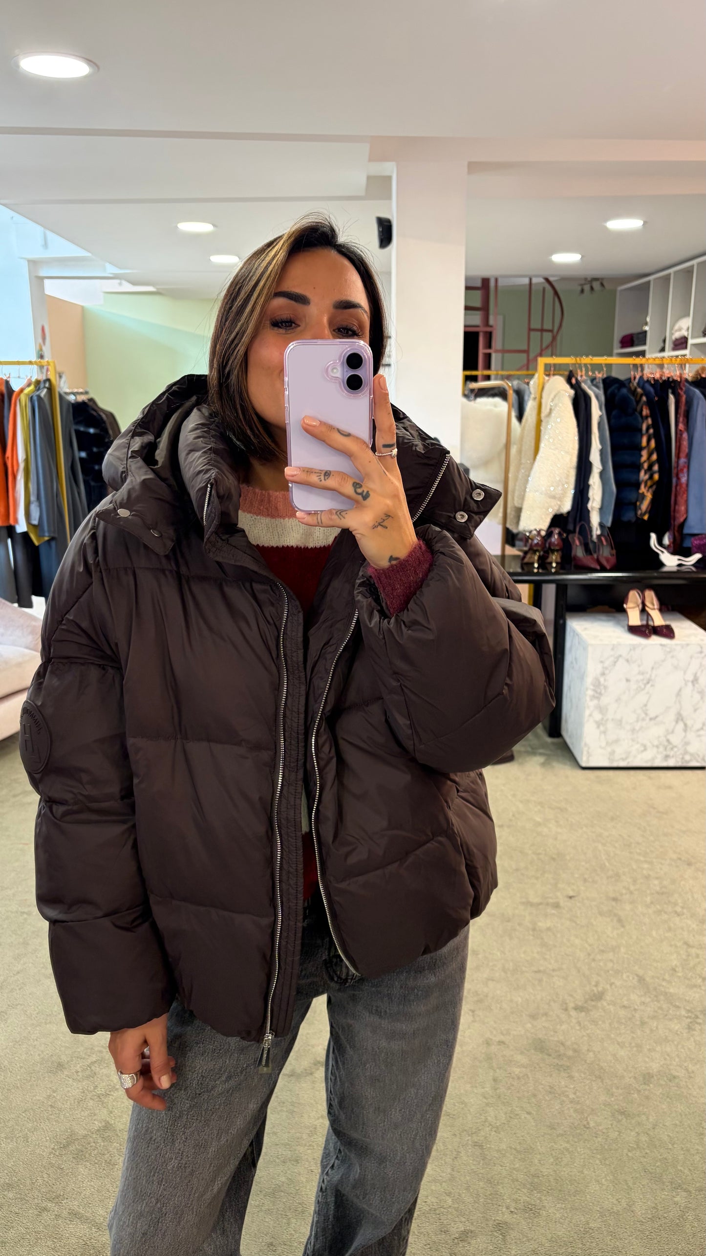 Piumino marrone testa di moro over con cappuccio Hinnominate