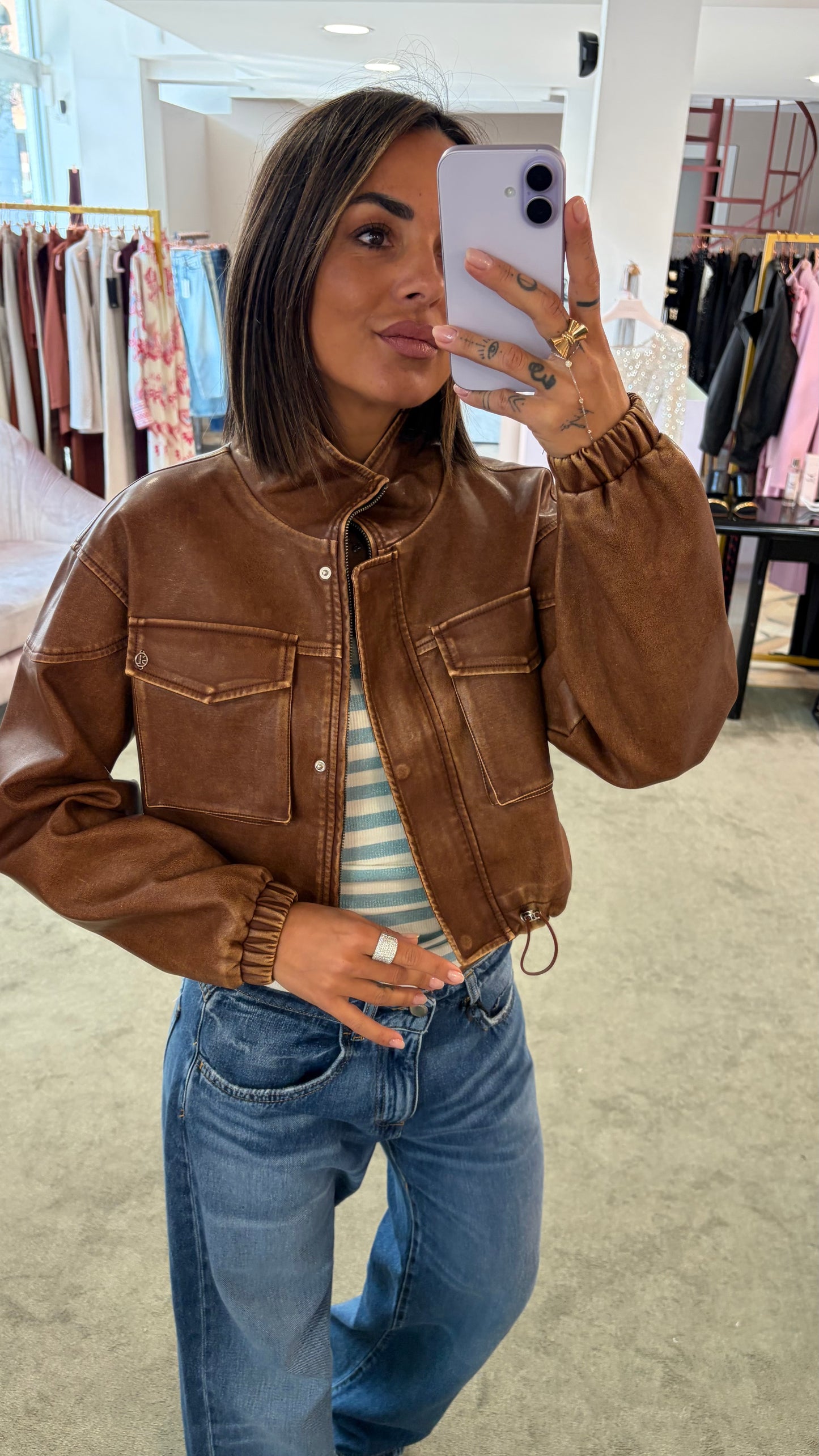 Giacca crop ecopelle marrone chiaro effetto vintage glp