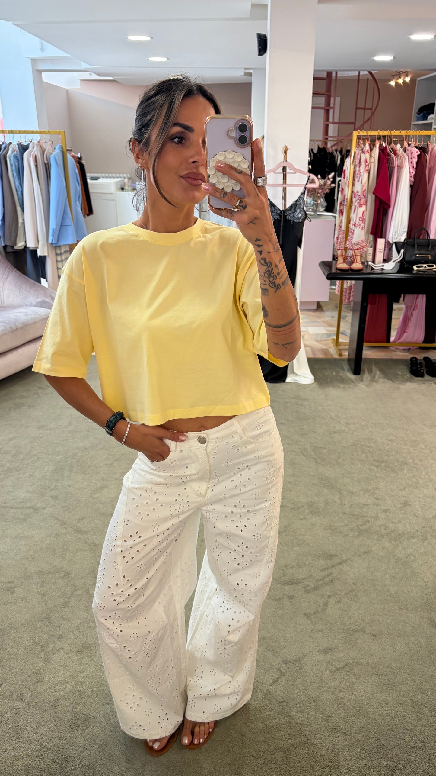 T-shirt crop gialla pastello jx