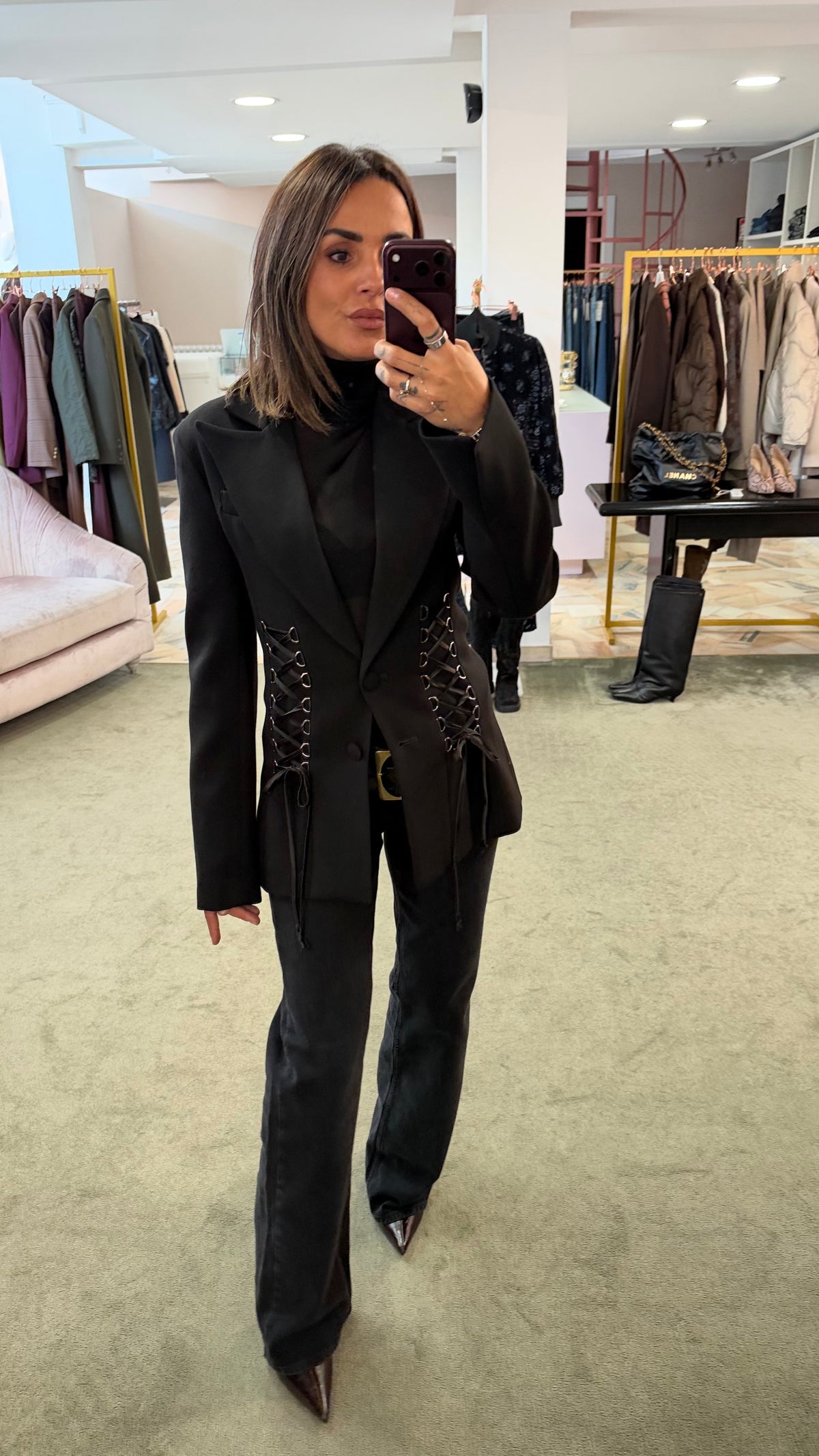 Blazer nero con lace a corsetto Actualee