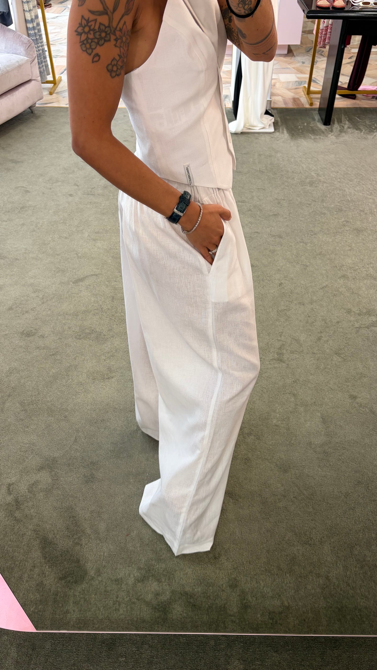 Pantaloni bianchi wide leg in lino Hinnominate