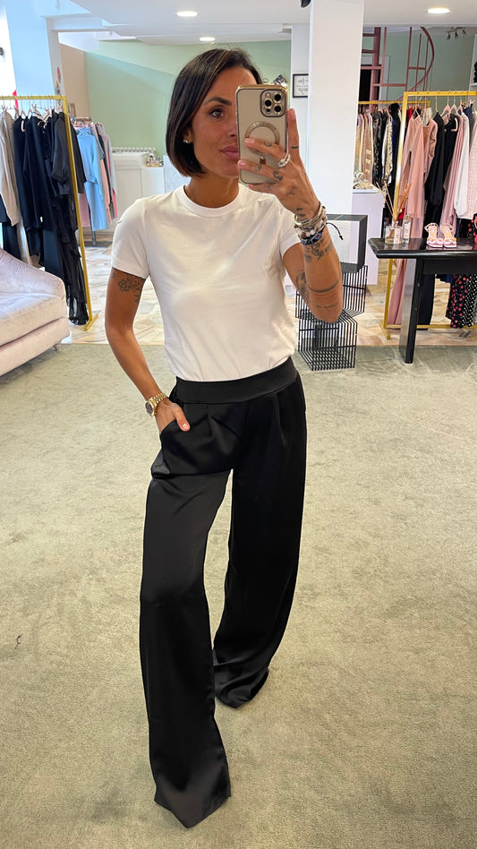 Pantaloni neri satin con elastico