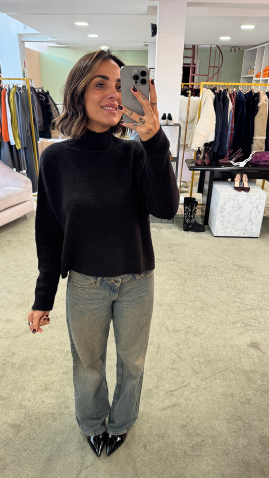 Maglione lupetto nero lh