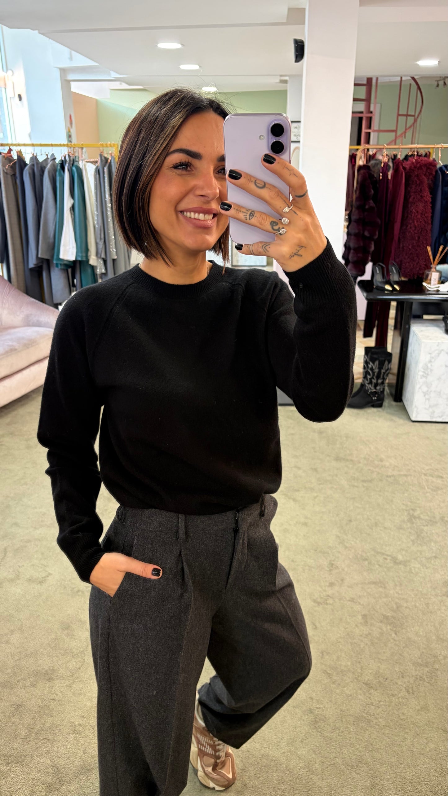 Maglione girocollo nero manica raglan fr