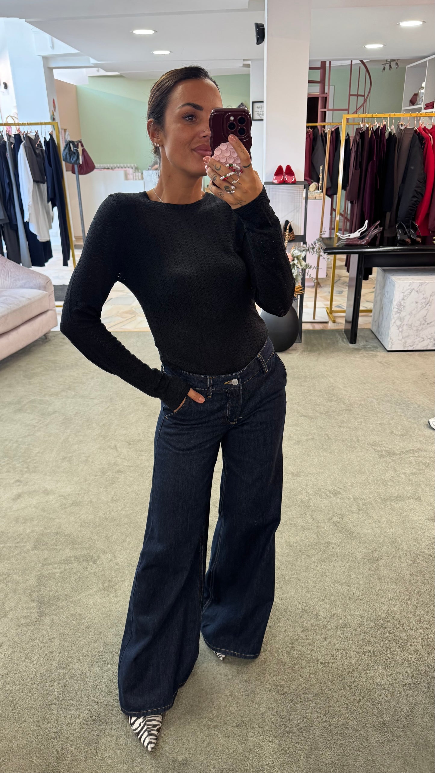 Maglia nera maniche lunghe lavorata sl