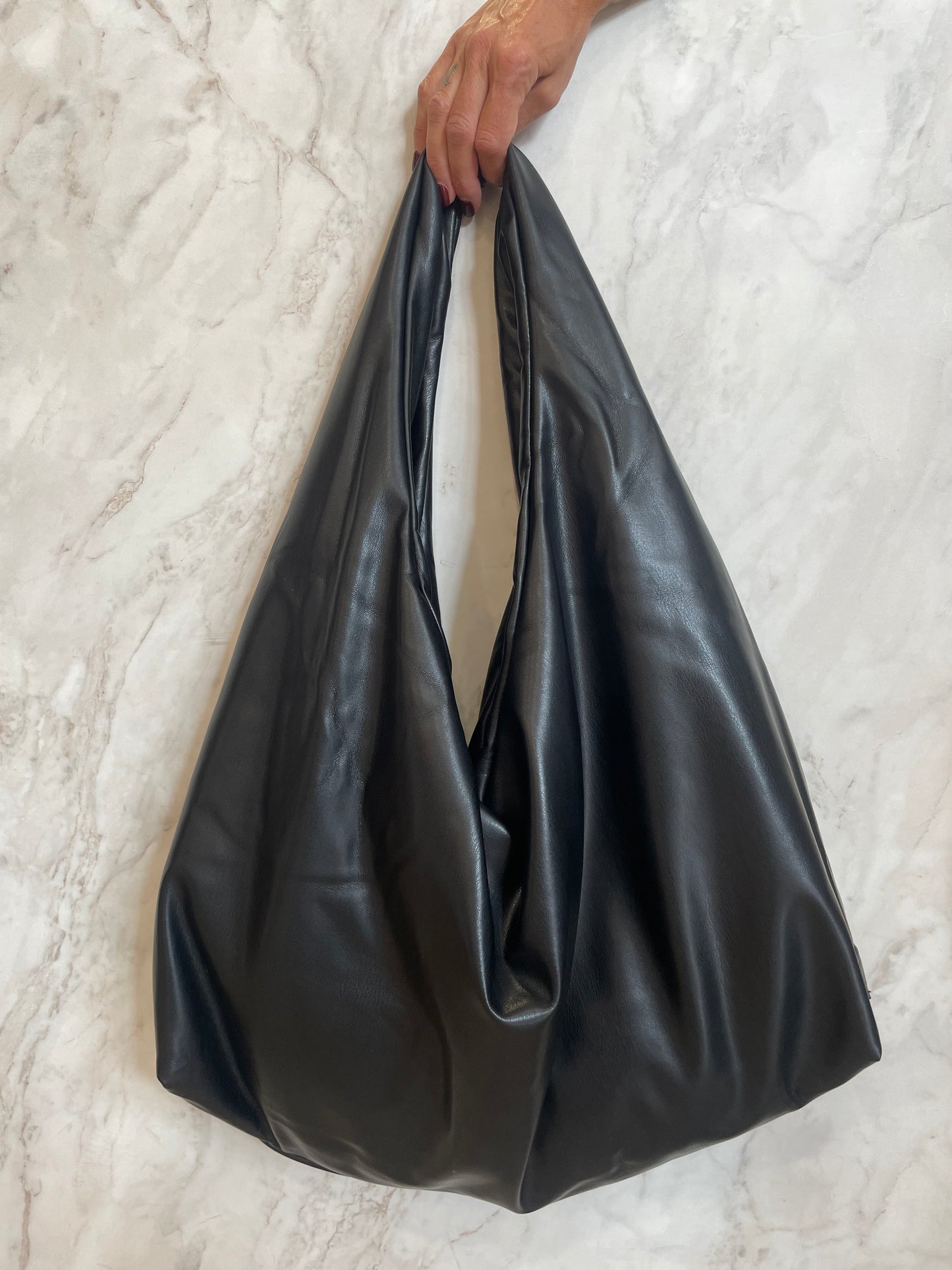 Hobo bag grande nera Hinnominate