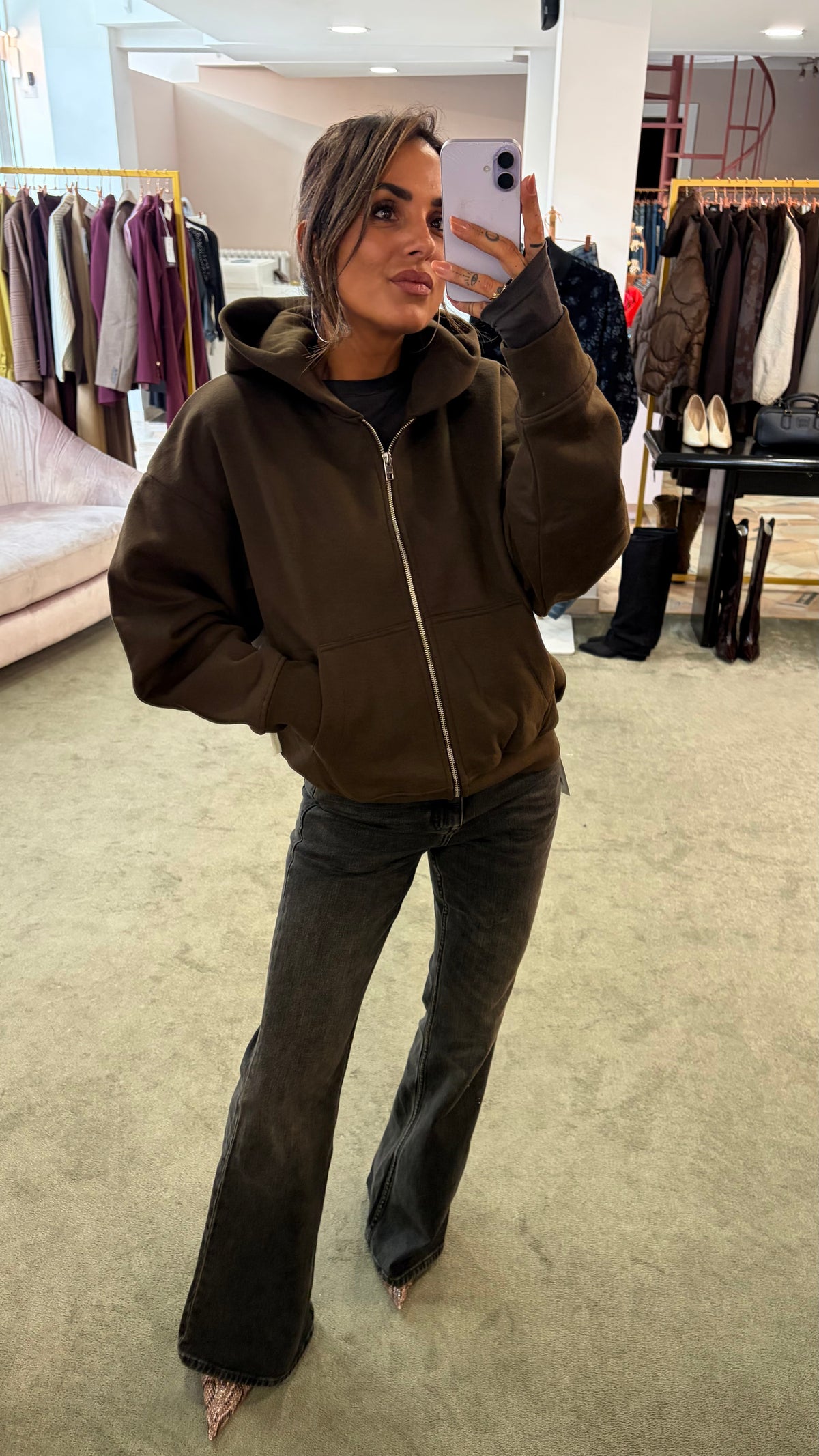Felpa marrone cioccolato con cappuccio e zip jx