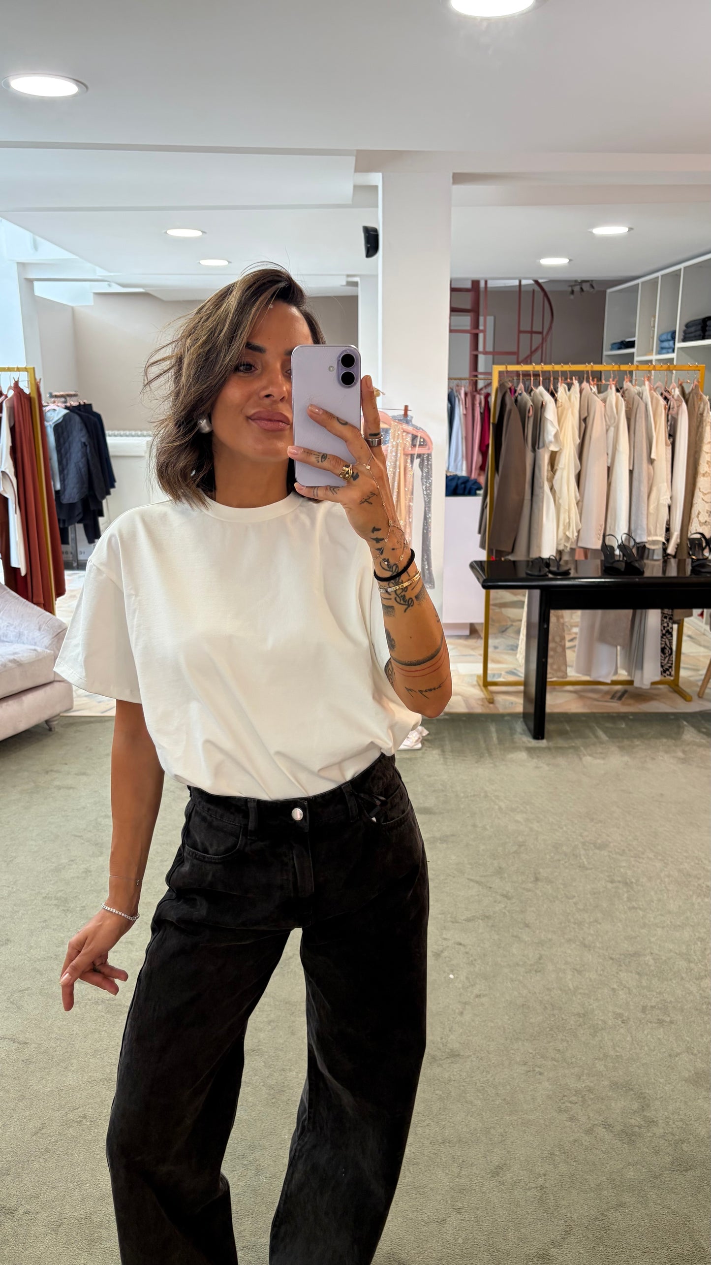 T-shirt over dallas bianca aw