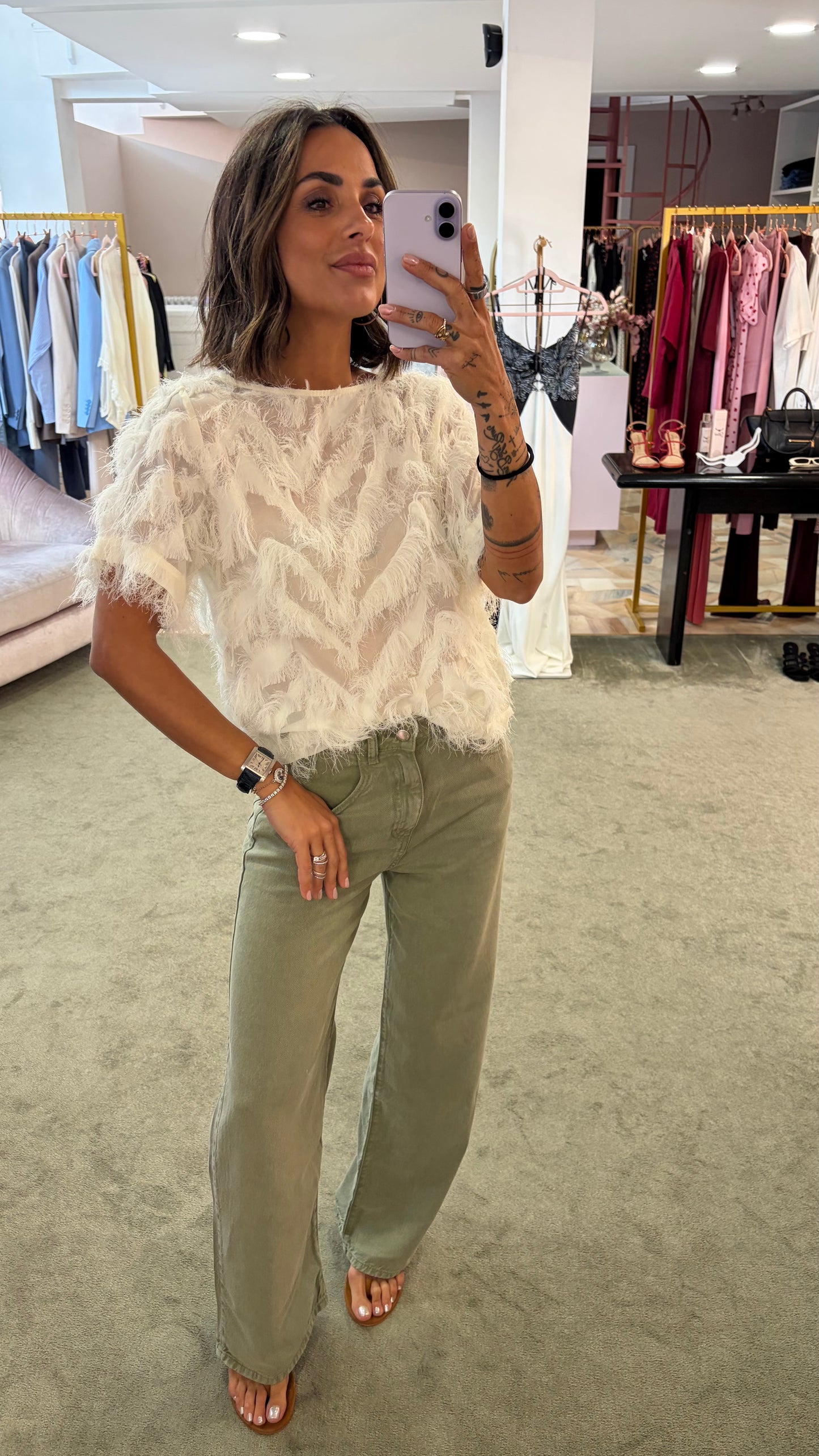 Blusa panna effetto piume manica corta sl