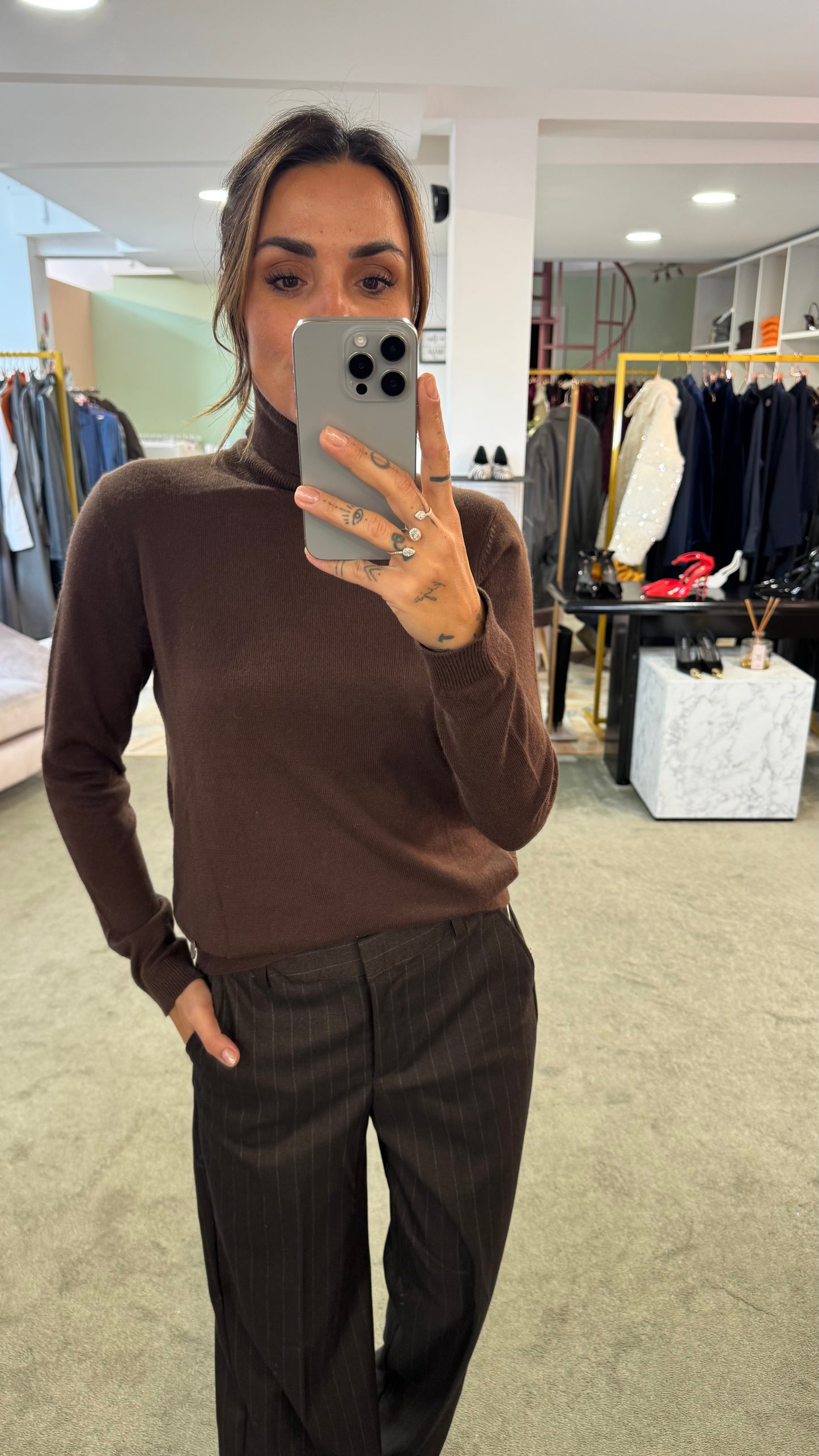 Dolcevita marrone  in angora tk