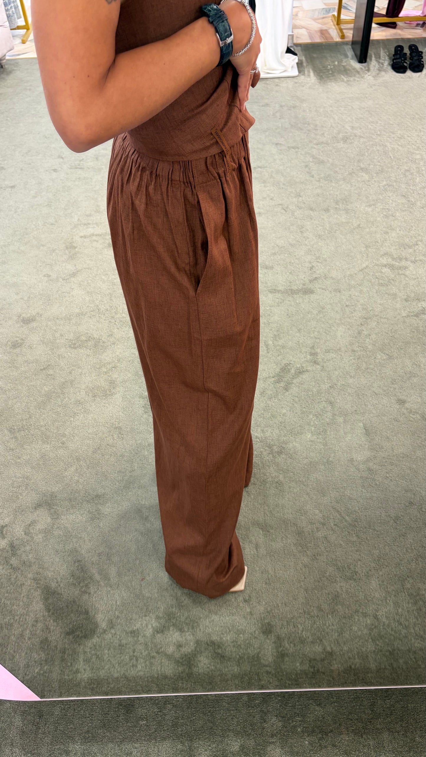 Pantaloni tabacco wide leg in lino Hinnominate