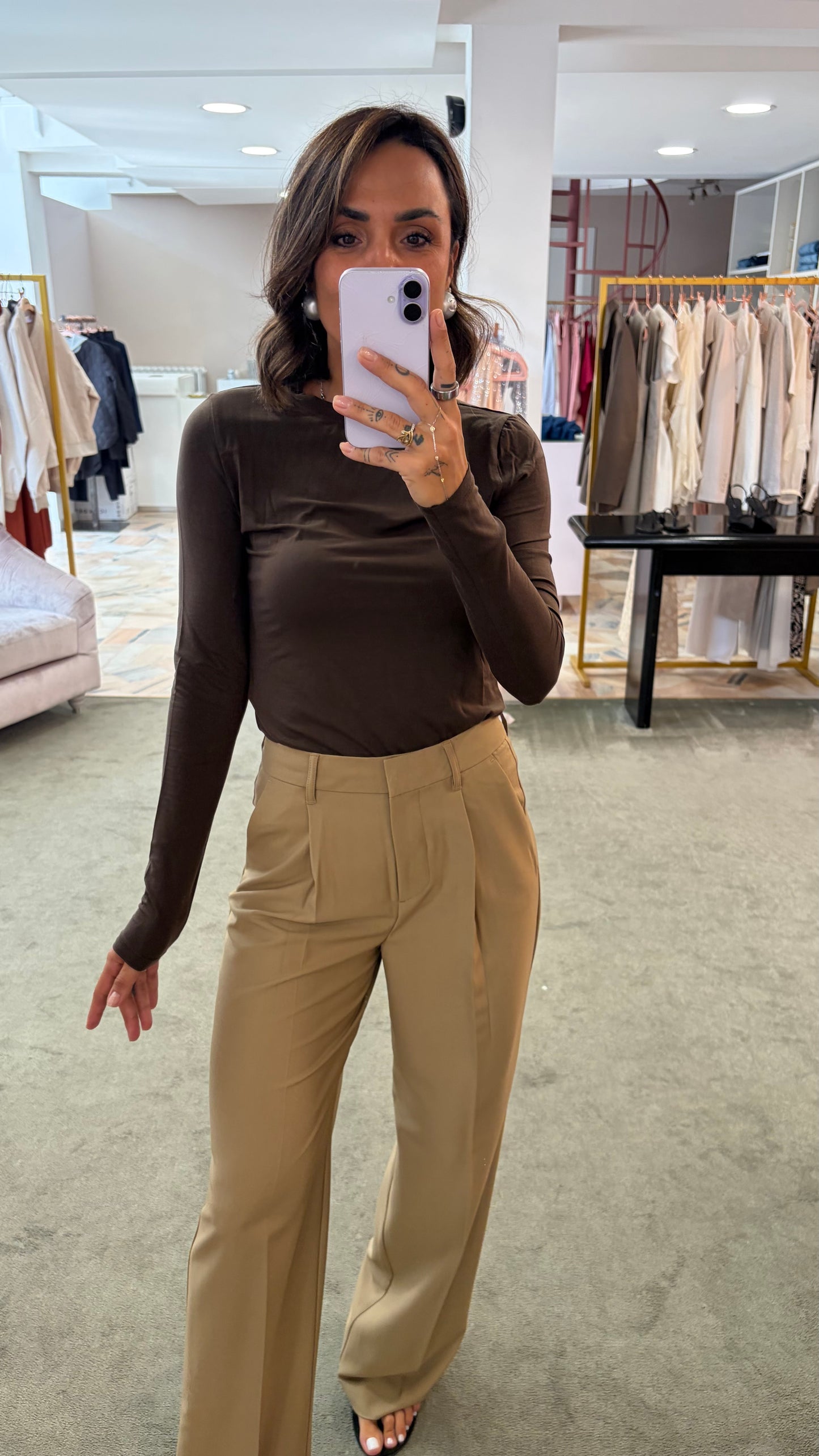 Pantaloni cammello ellis con pences wide leg jx