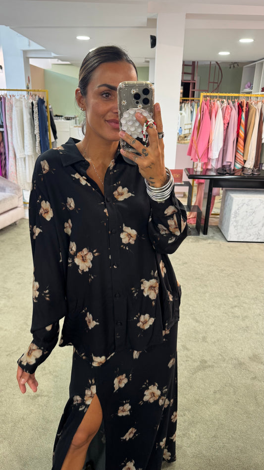 Camicia clelia MAR DE MARGARITAS nera a fiori
