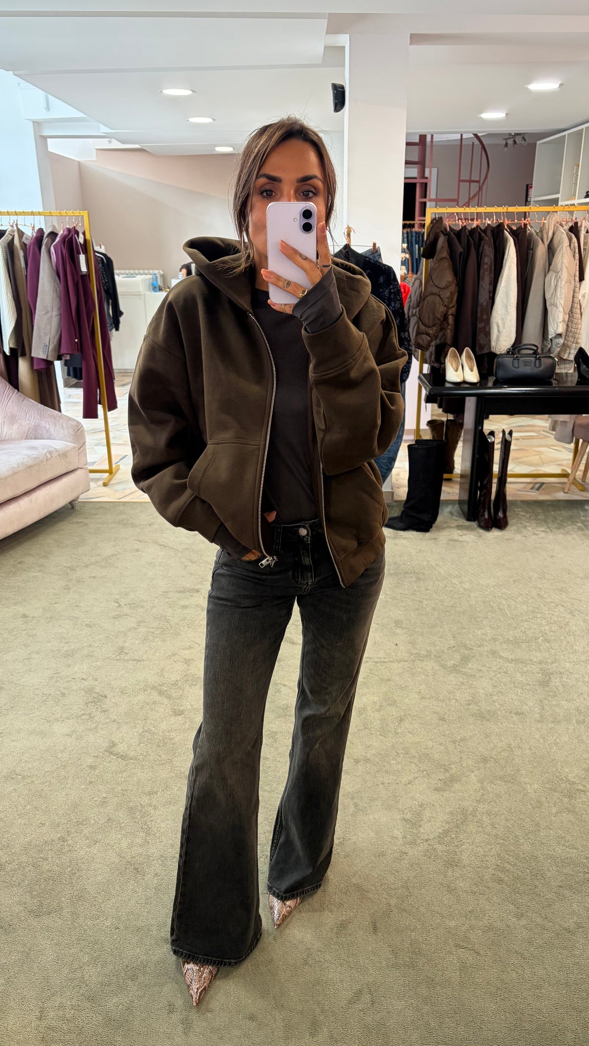 Felpa marrone cioccolato con cappuccio e zip jx