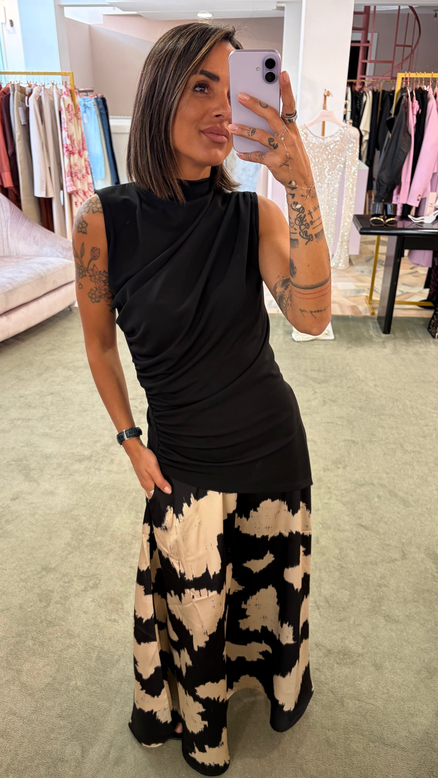 Gonna beige e nera fantasia ay