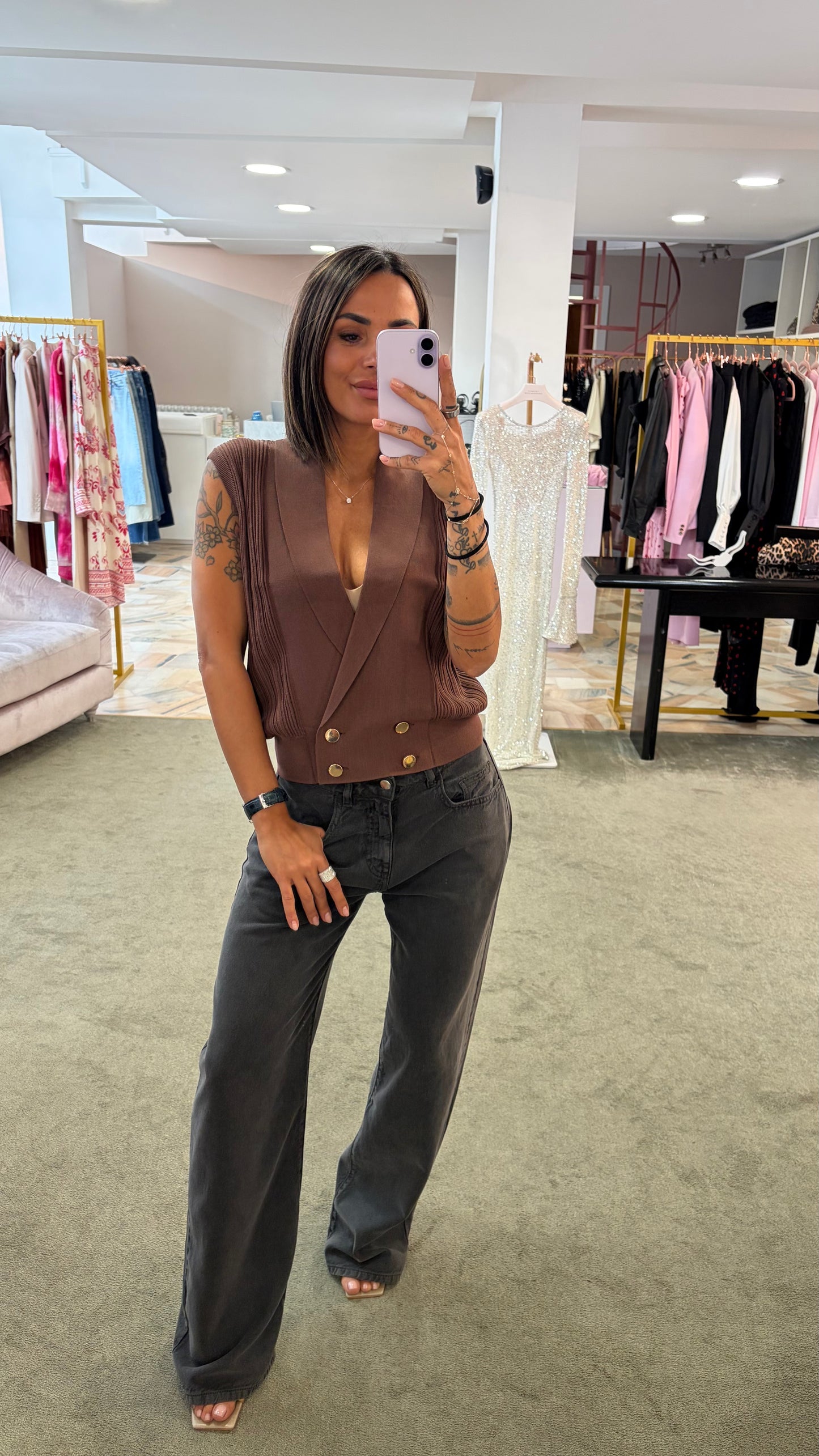 Gilet cacao in maglia con bottoni oro fr