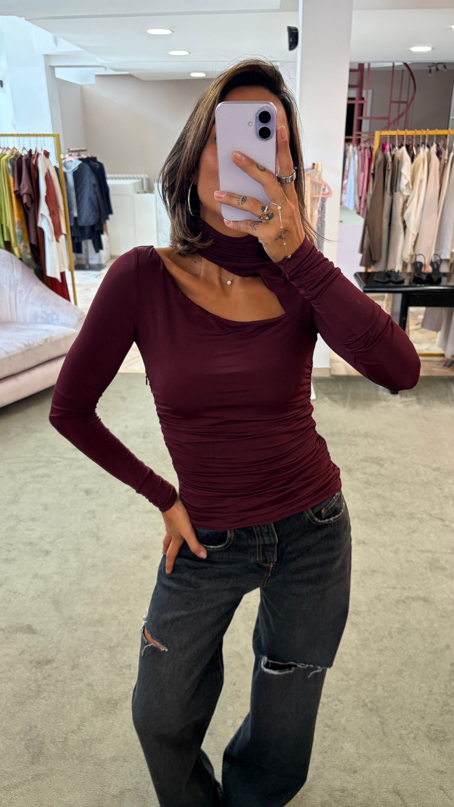 Maglia bordeaux manica lunga asimmetrica Mar De Margaritas