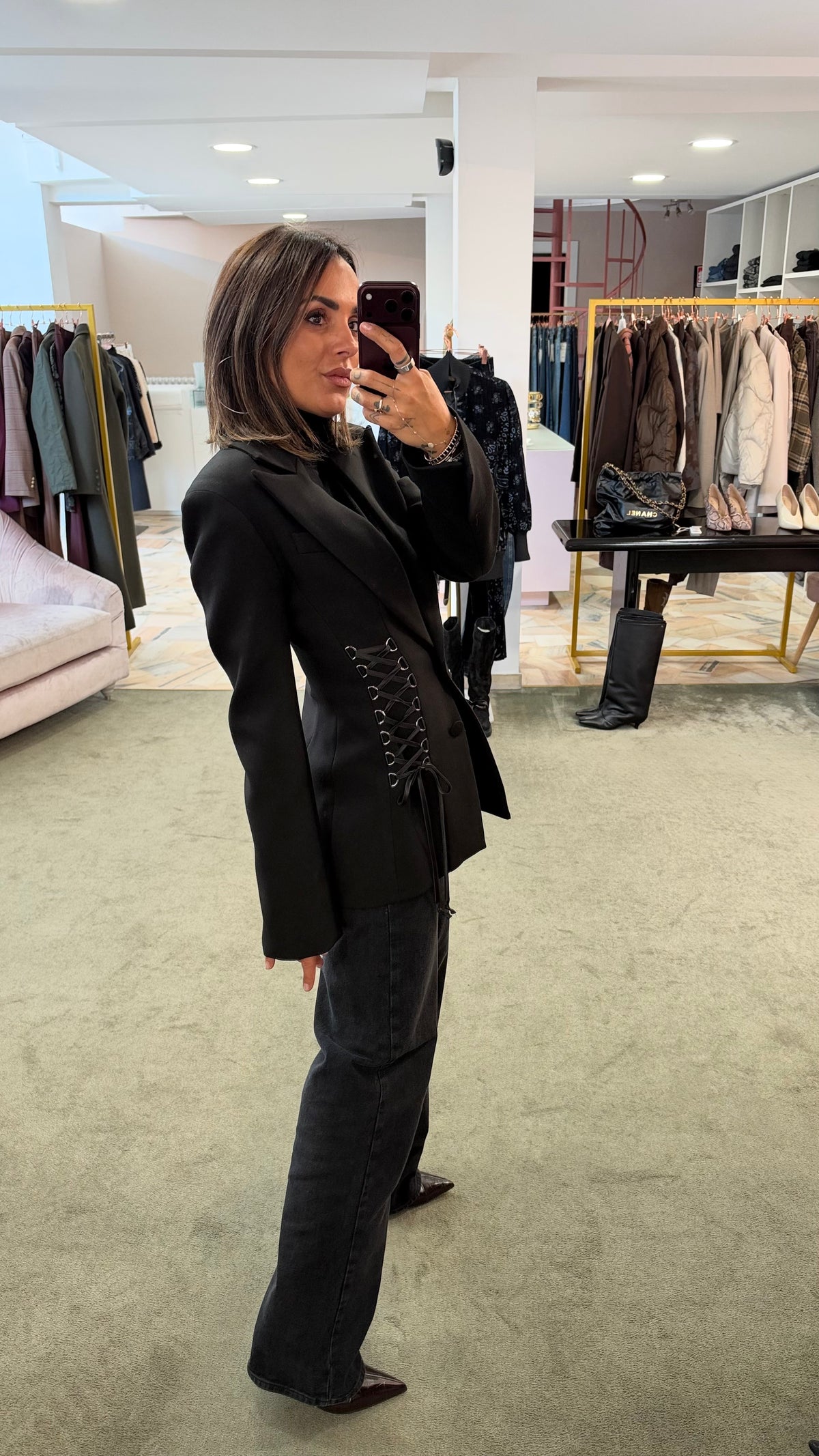Blazer nero con lace a corsetto Actualee