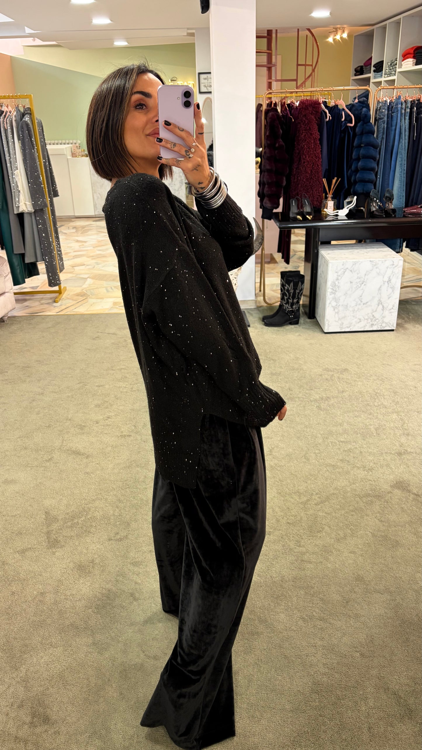 Maglione over nero con micropaillettes bj