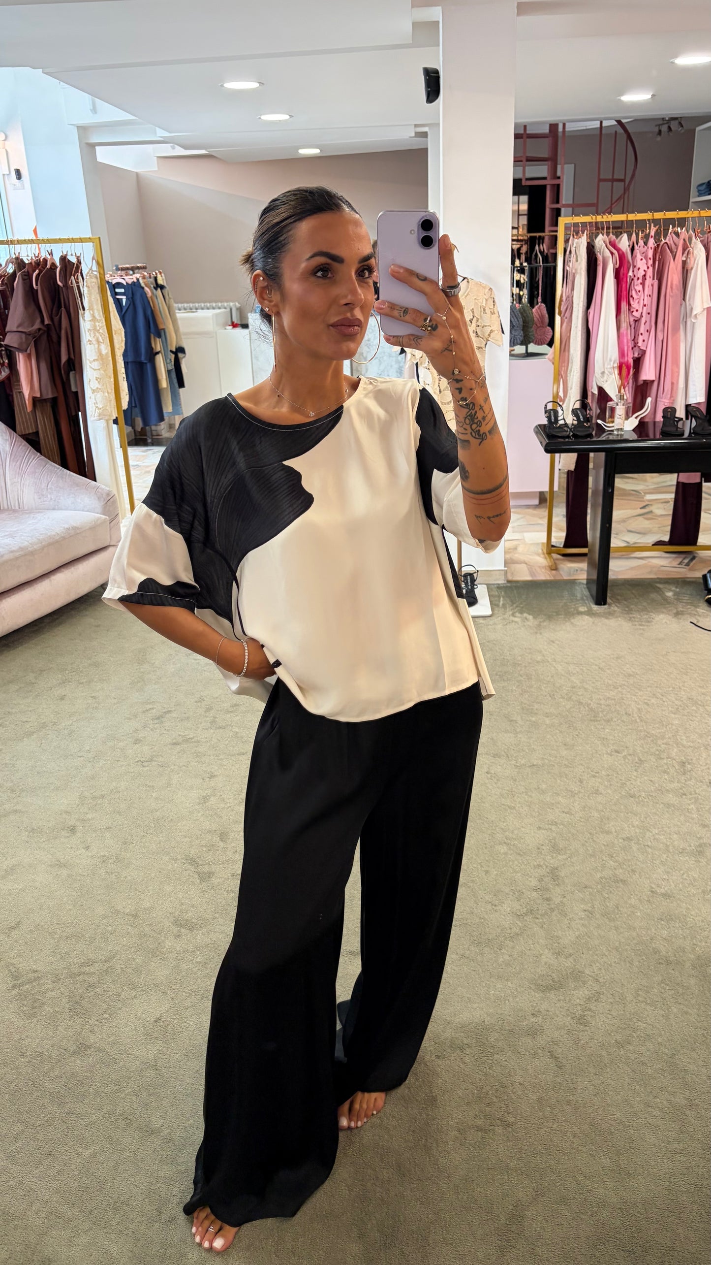 Blusa panna fantasia foglie nere ay