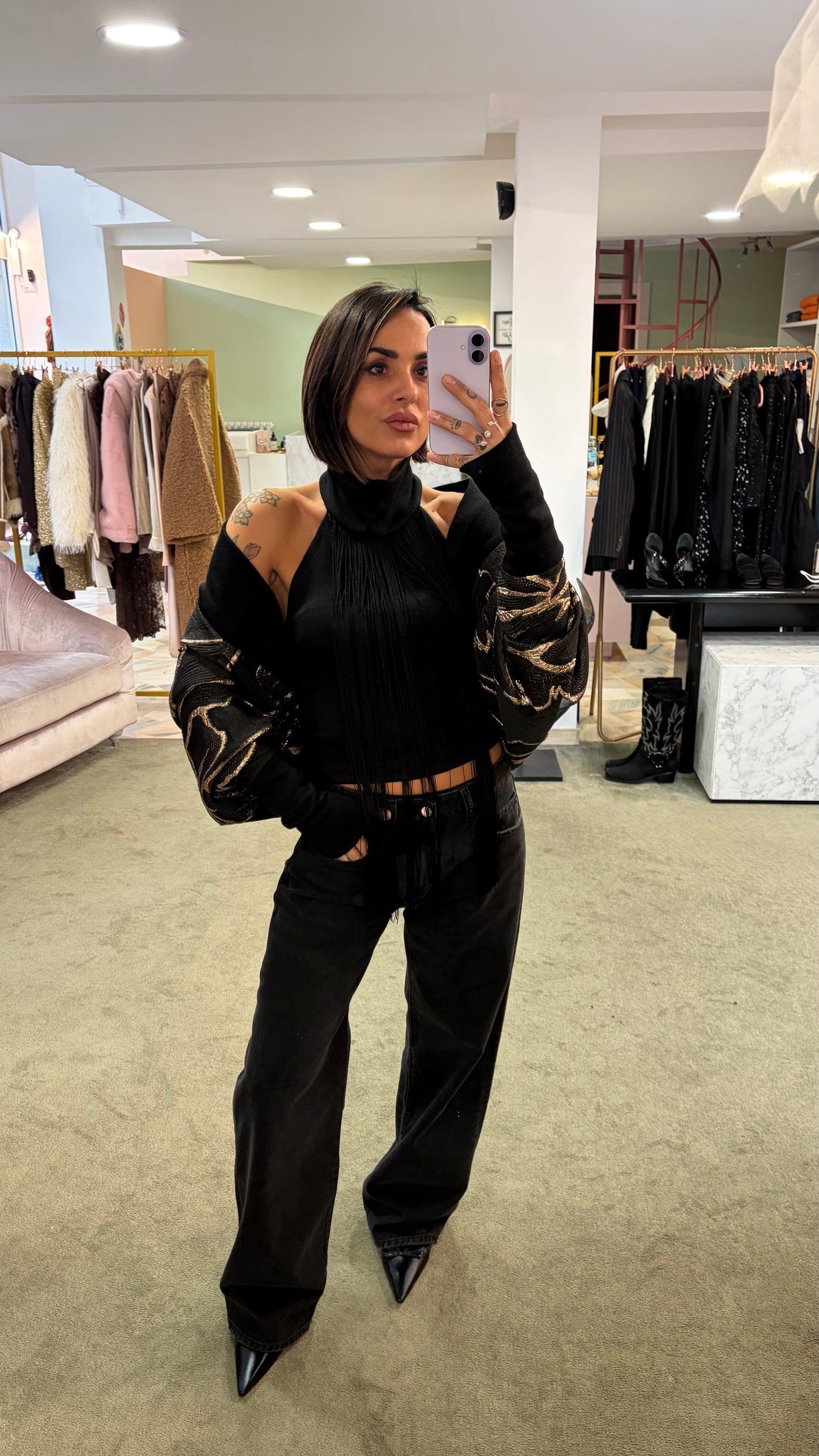 Maxi corprispalle nero con foglie oro mq