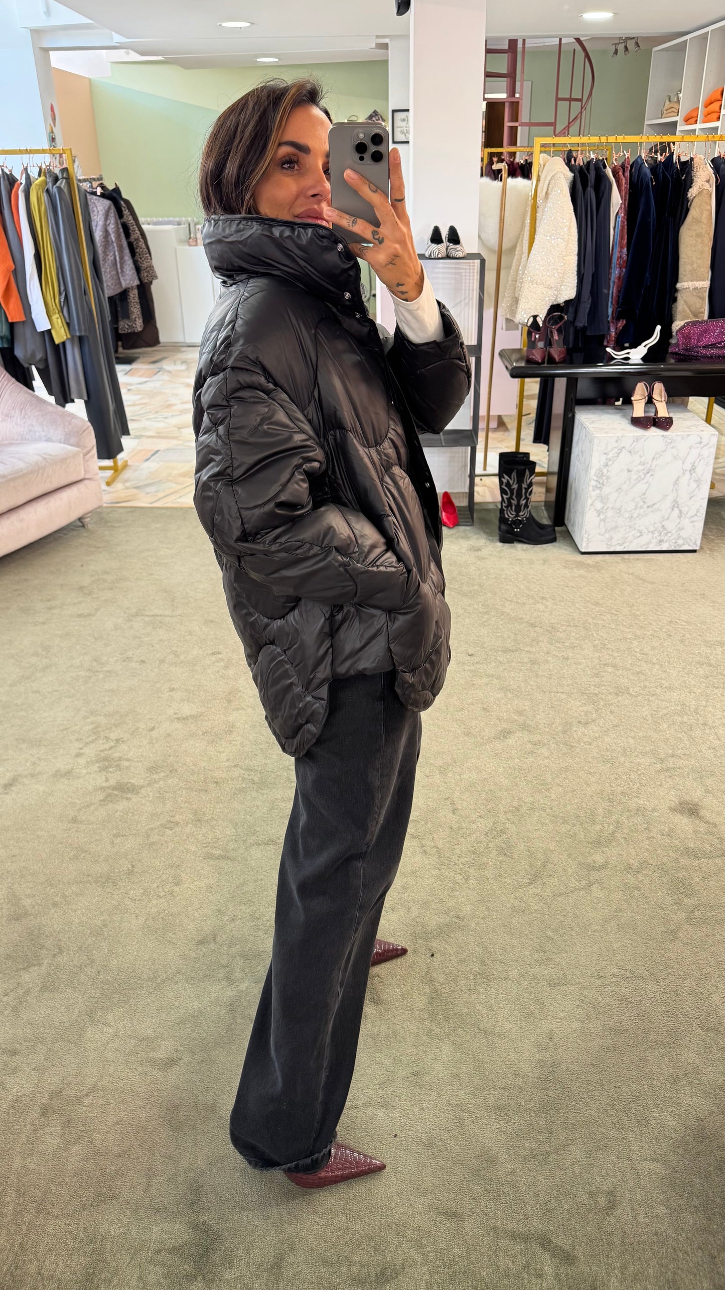 Piumino stella nero trapuntato jx