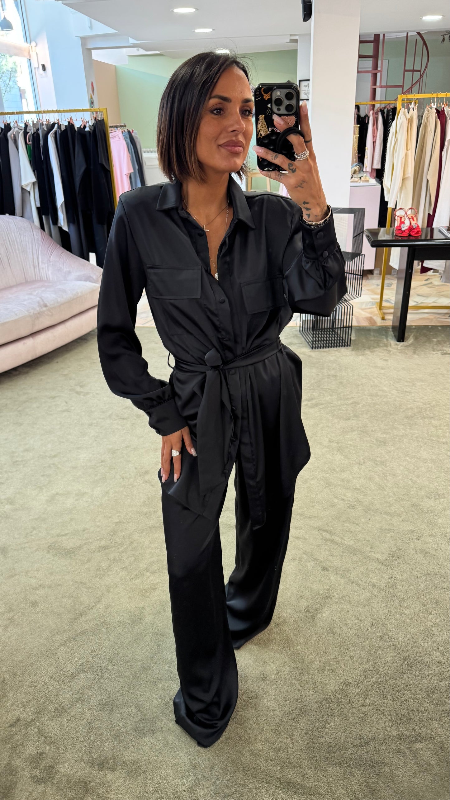 Maxi blusa nera con cintura in satin ks