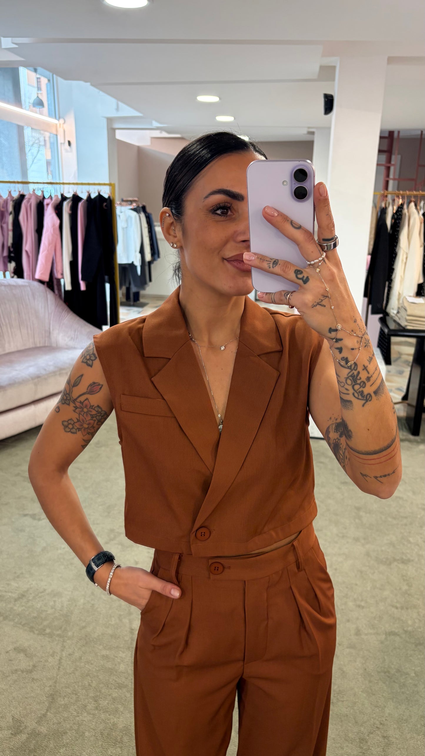 Gilet corto tabacco ay