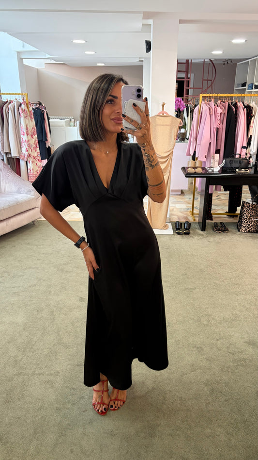 Abito midi nero in satin manica scesa bj