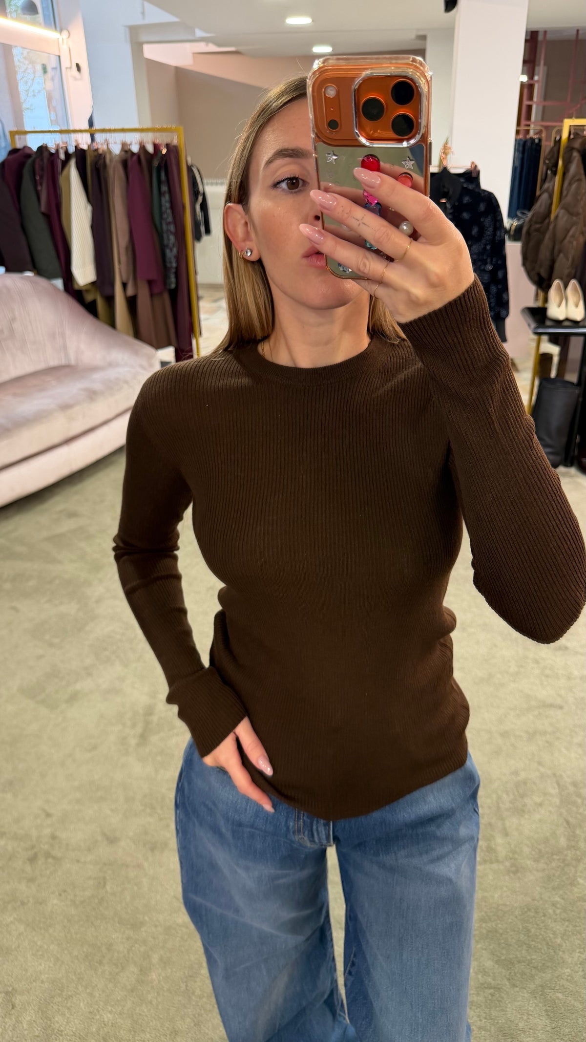 Maglione girocollo marrone testa di moro a costine tk