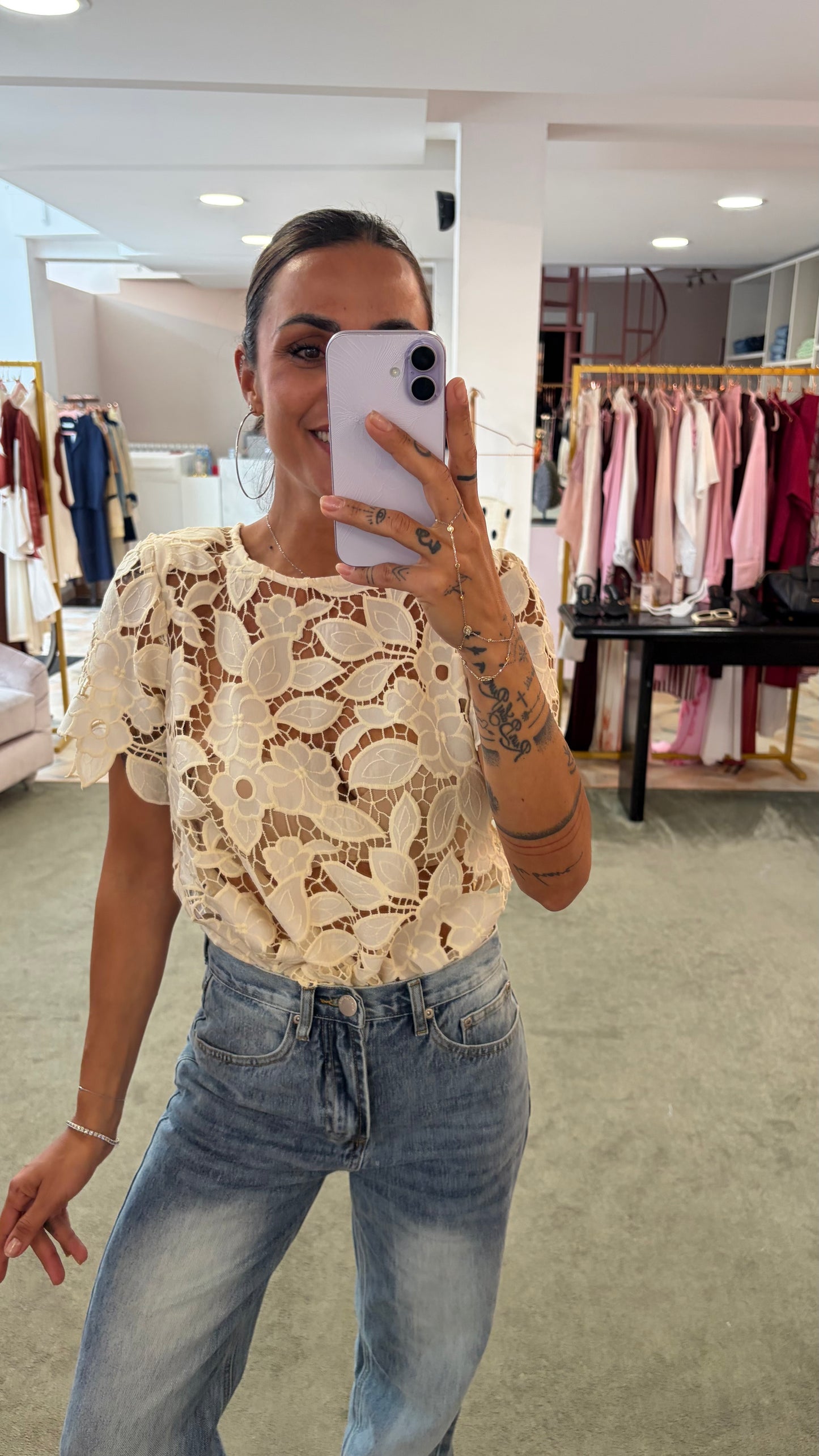 Maglia crema foglie traforata manica corta sy
