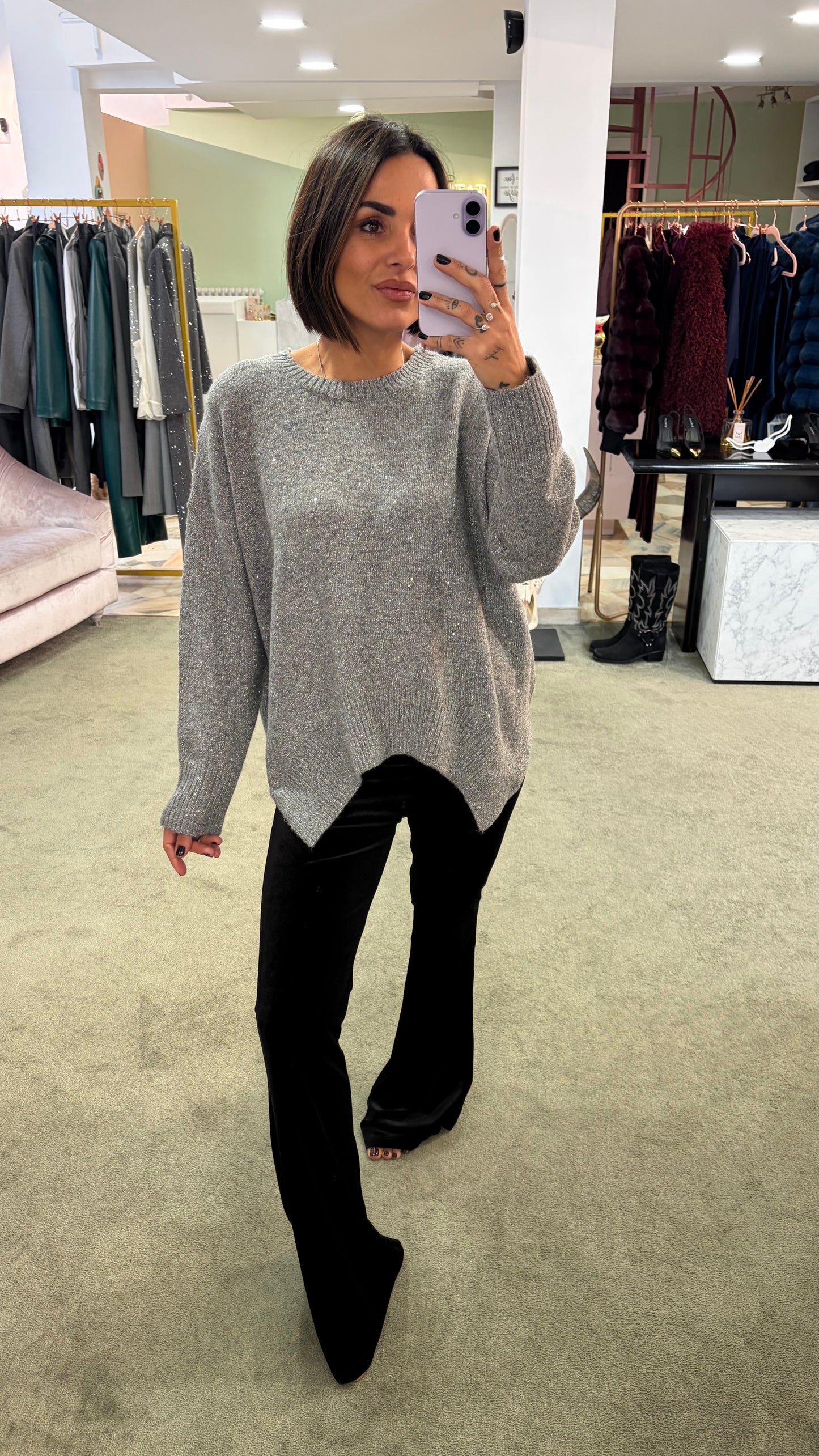 Maglione over grigio con micropaillettes bj