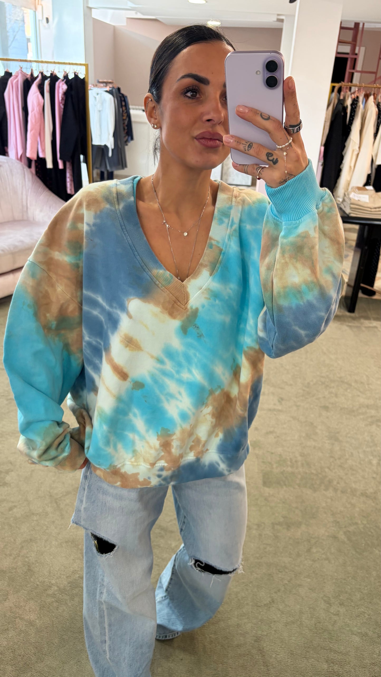 Felpa azzurra tie-dye scollo a v Don't@Me