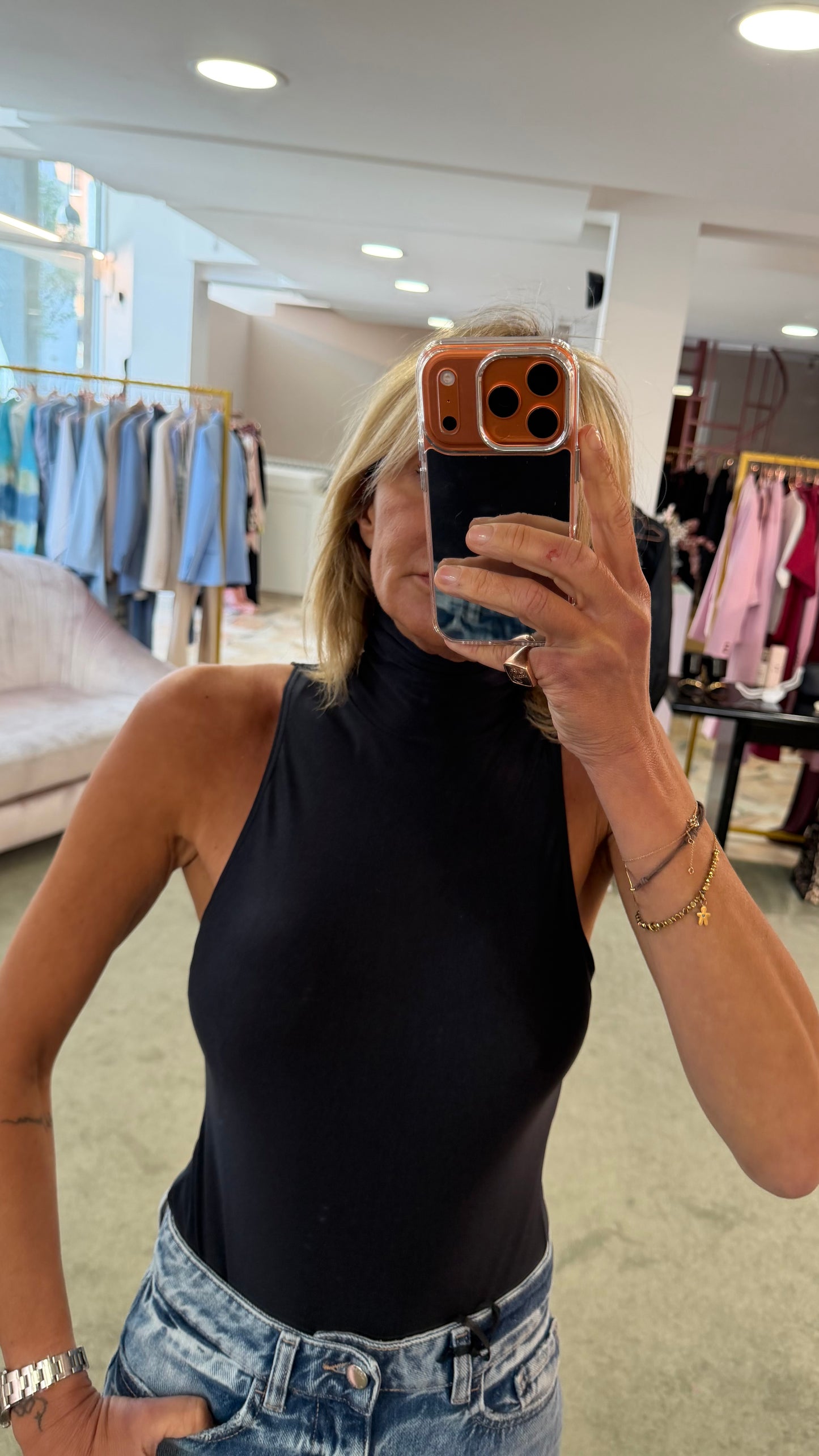 Body nero smanicato in lycra Matinée