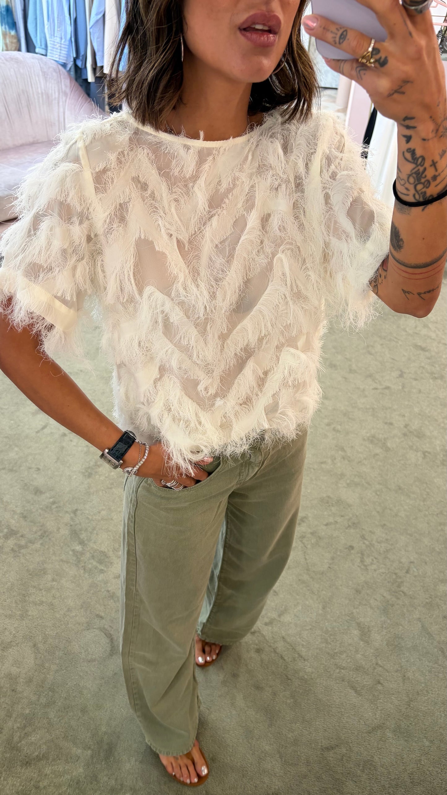 Blusa panna effetto piume manica corta sl