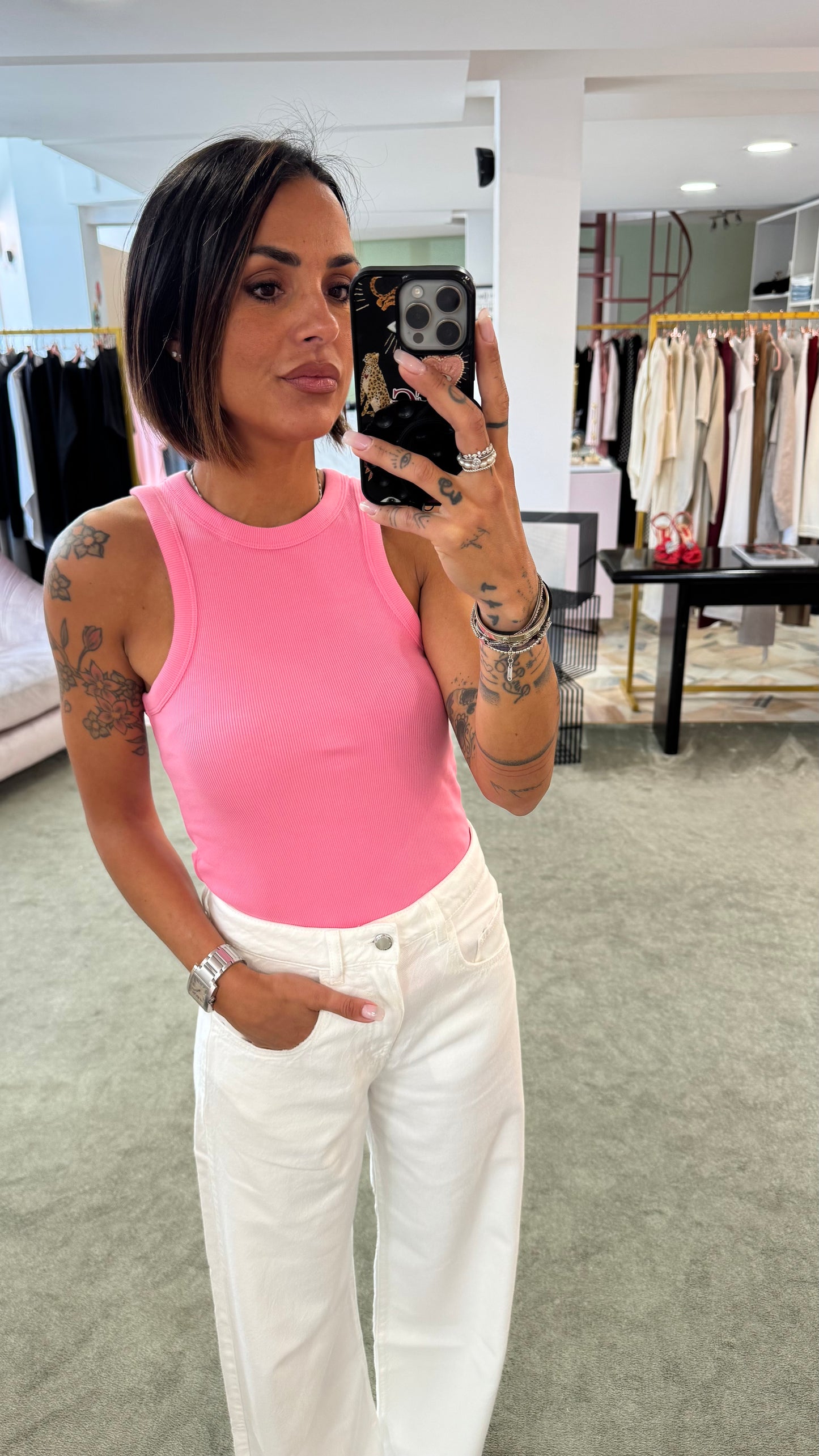 Canotta rosa a costine scollo all'americana jx