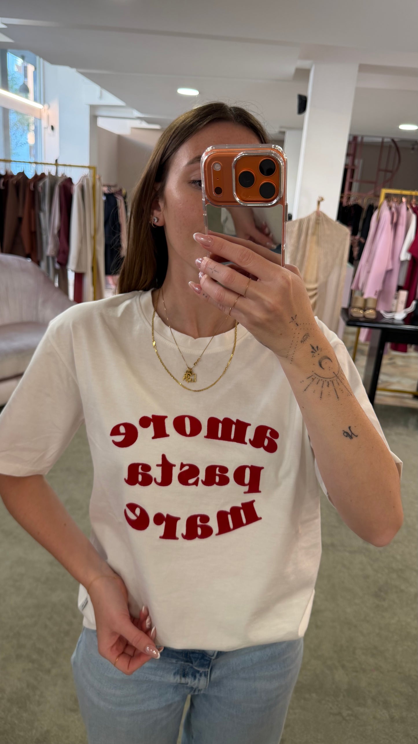 T-shirt bianca amore,pasta,mare