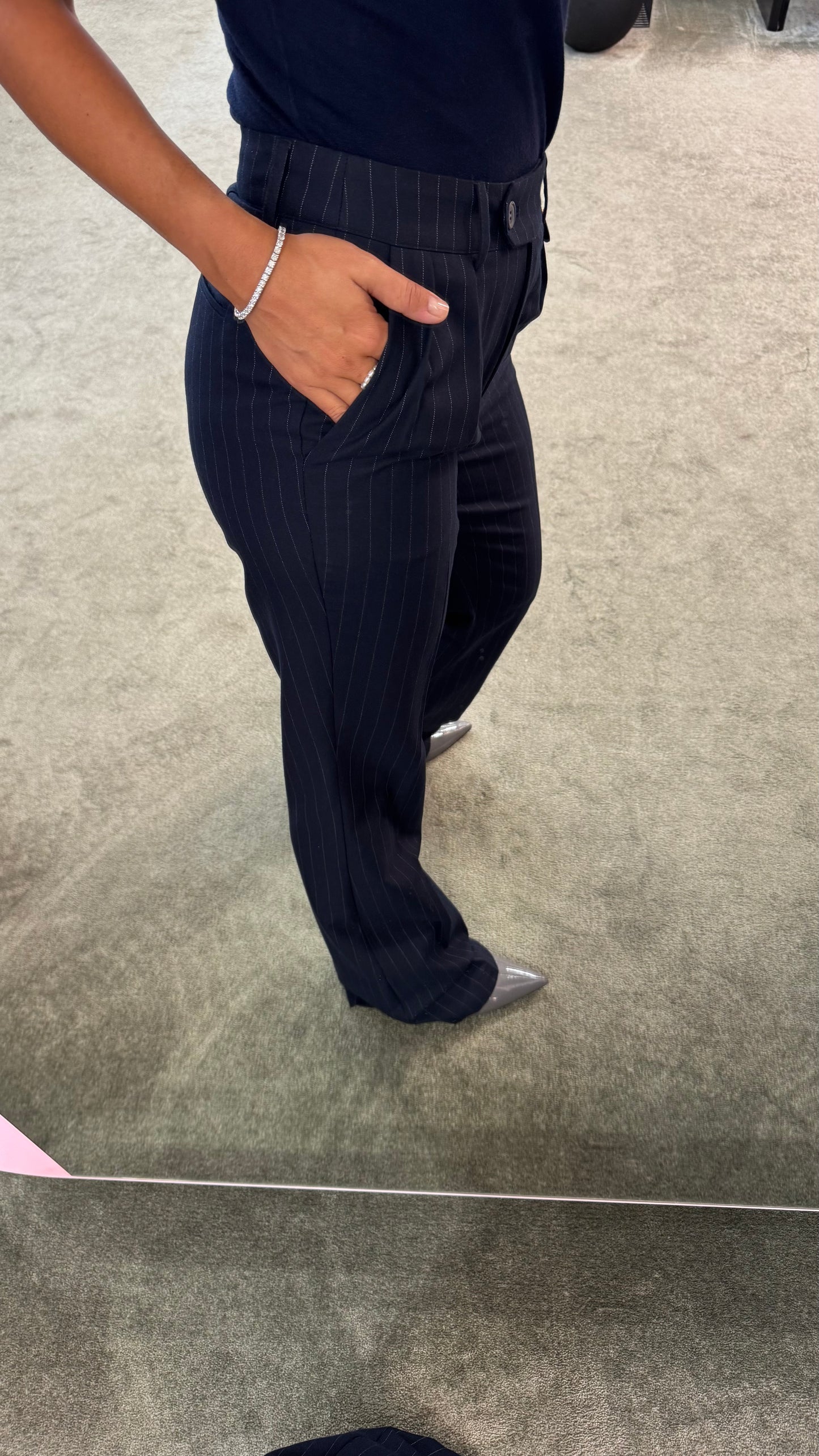Pantaloni blu gessati a zampa fr