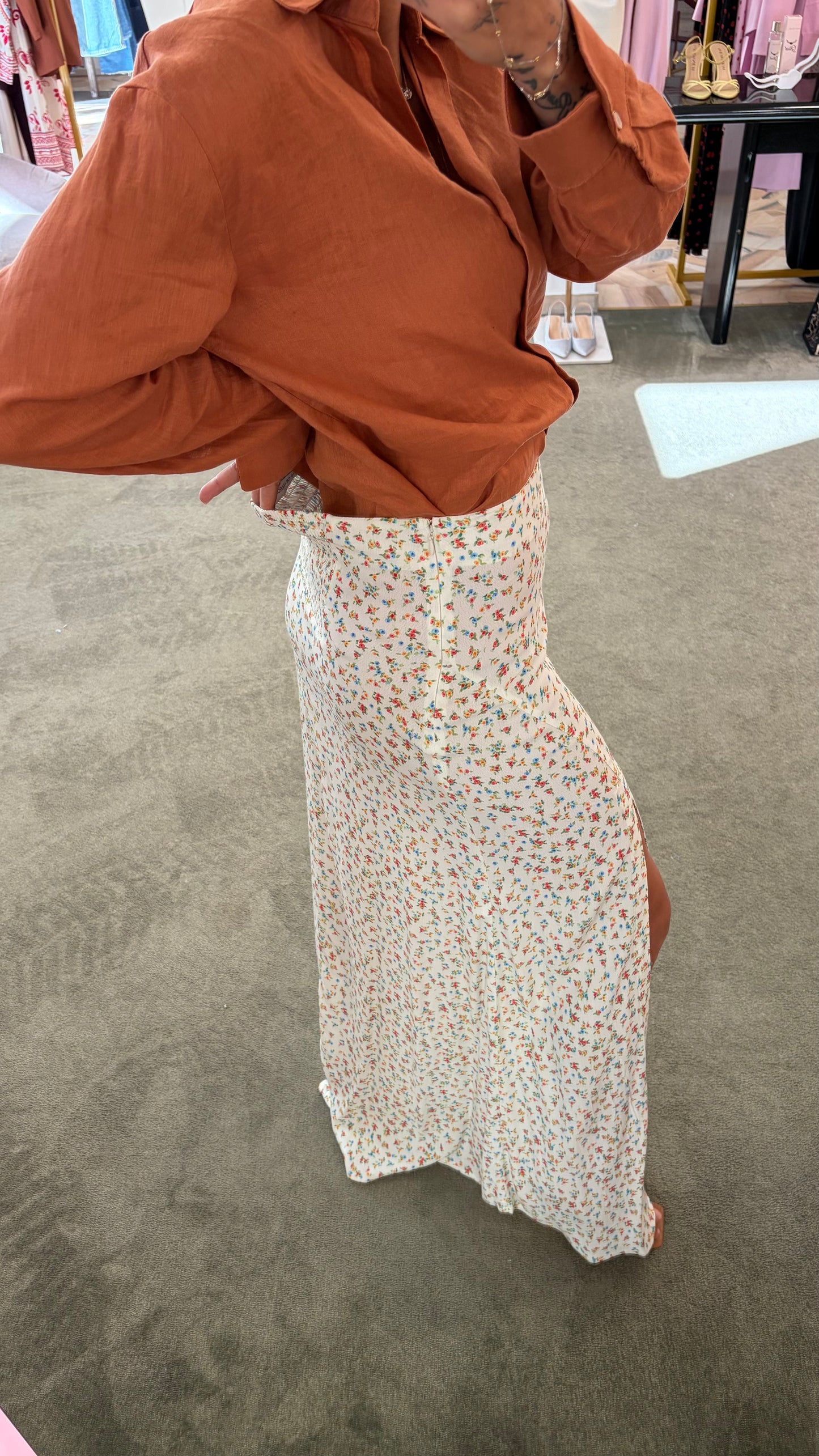 Gonna lunga anita MAR DE MARGARITAS bianca e fiorellini con spacco